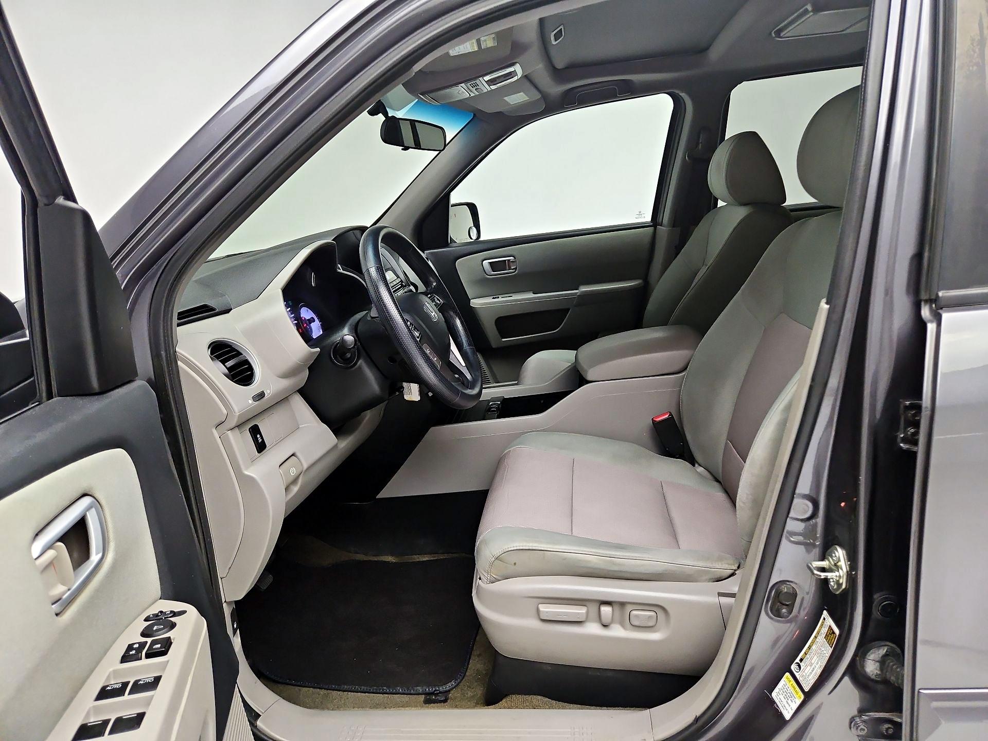 Thumbnail: 2015 Honda Pilot - 11