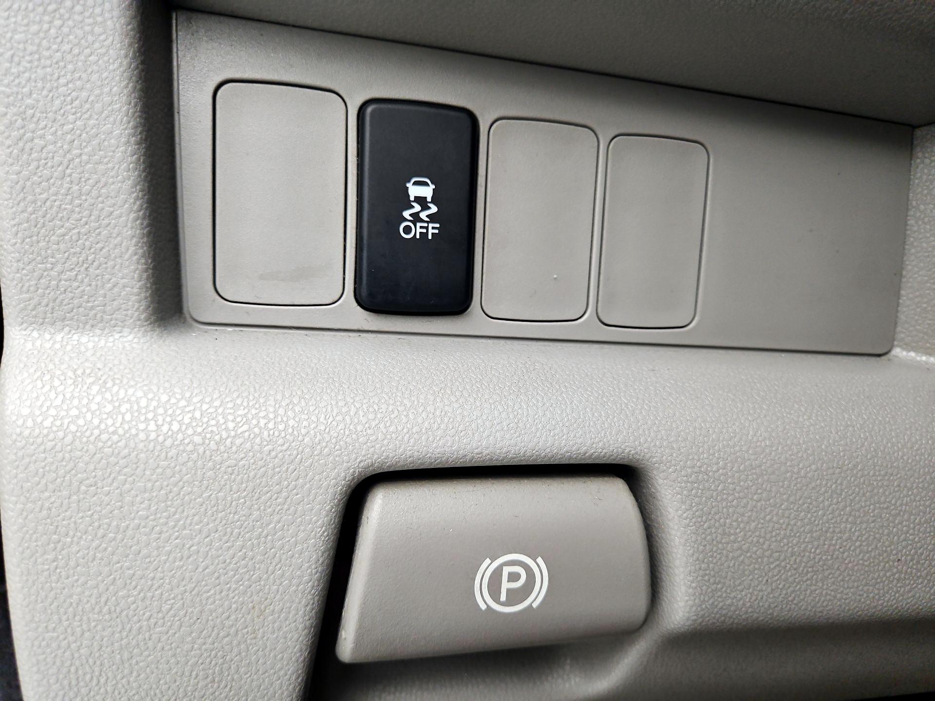 Thumbnail: 2015 Honda Pilot - 13