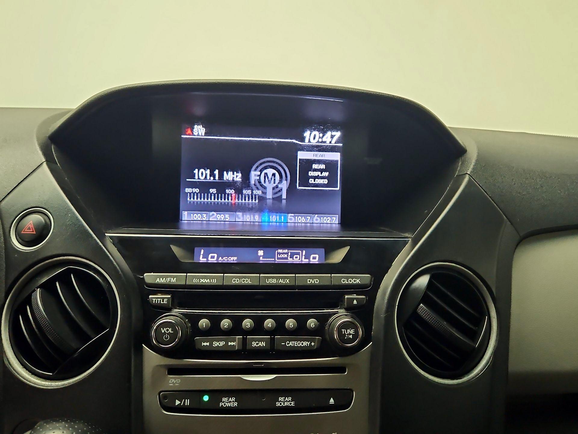 Thumbnail: 2015 Honda Pilot - 15