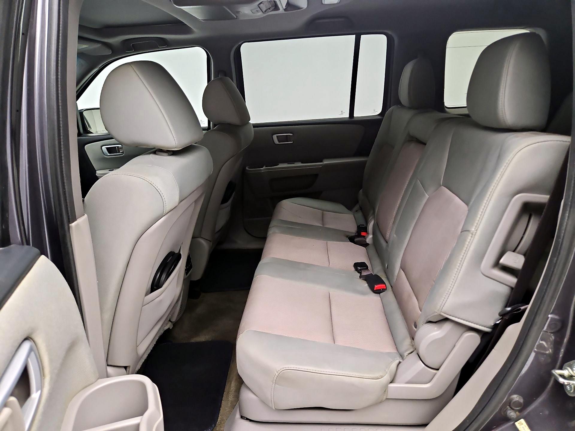 Thumbnail: 2015 Honda Pilot - 20