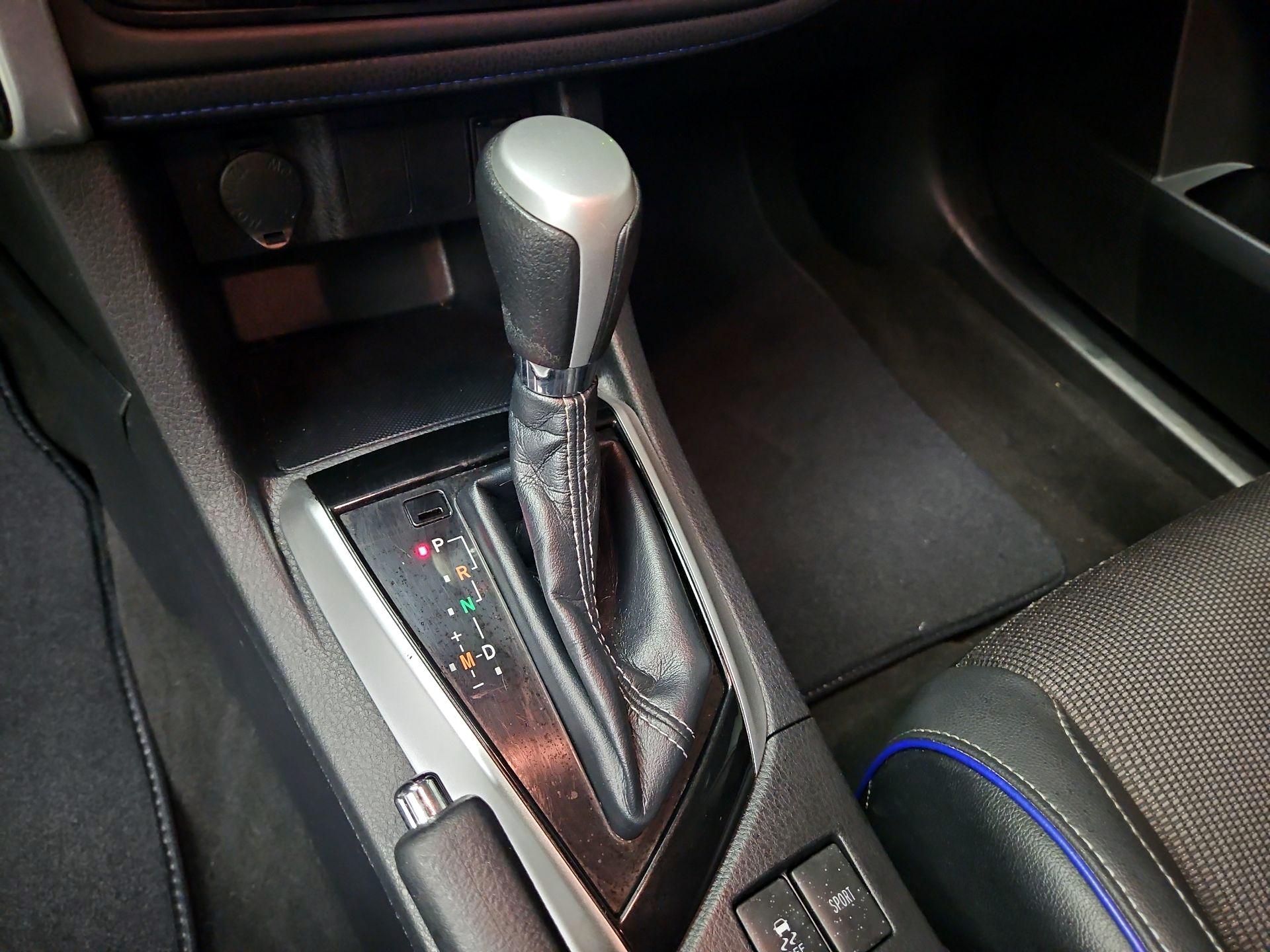 Thumbnail: 2019 Toyota Corolla - 17