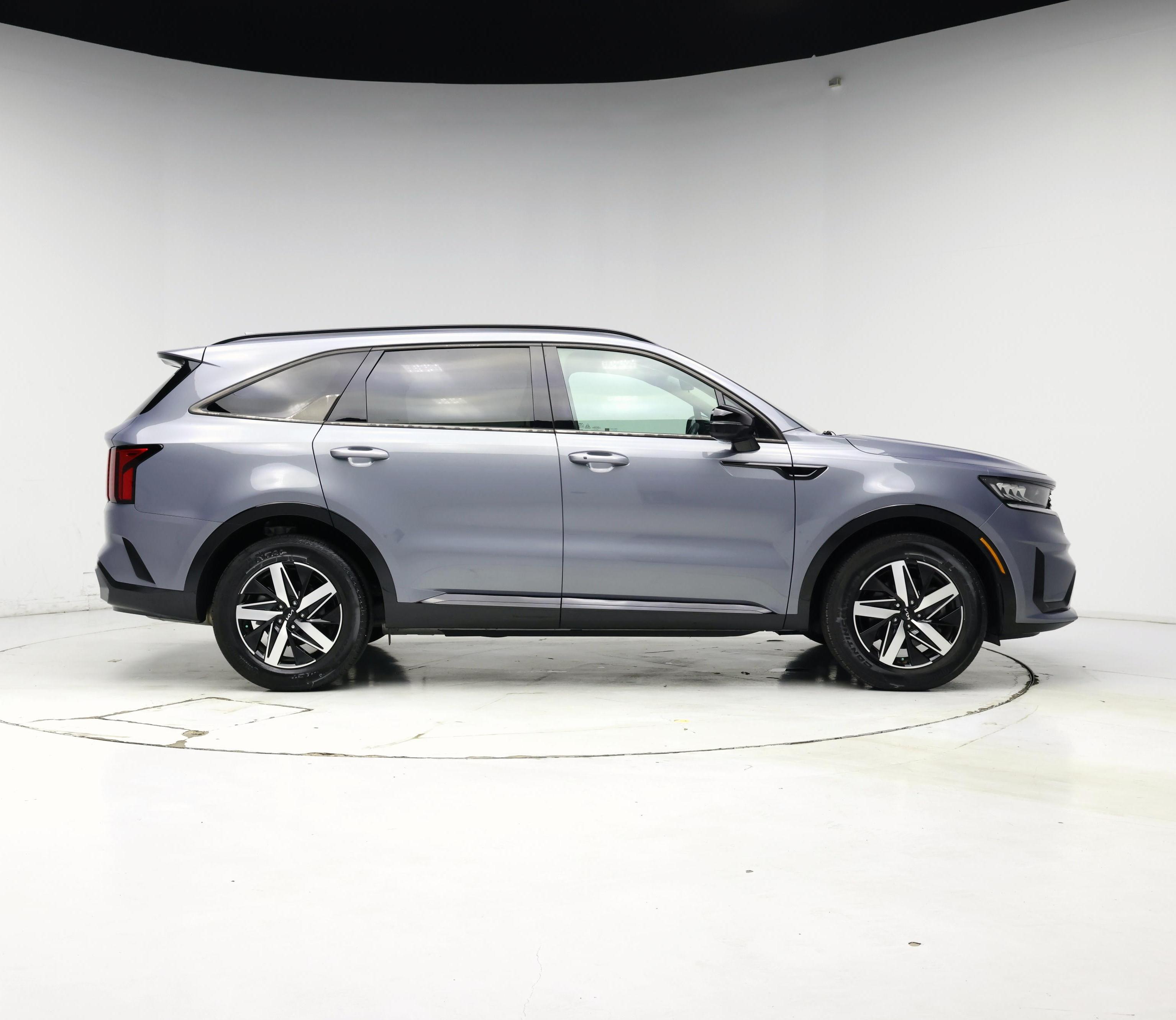 Thumbnail: 2022 Kia Sorento - 7