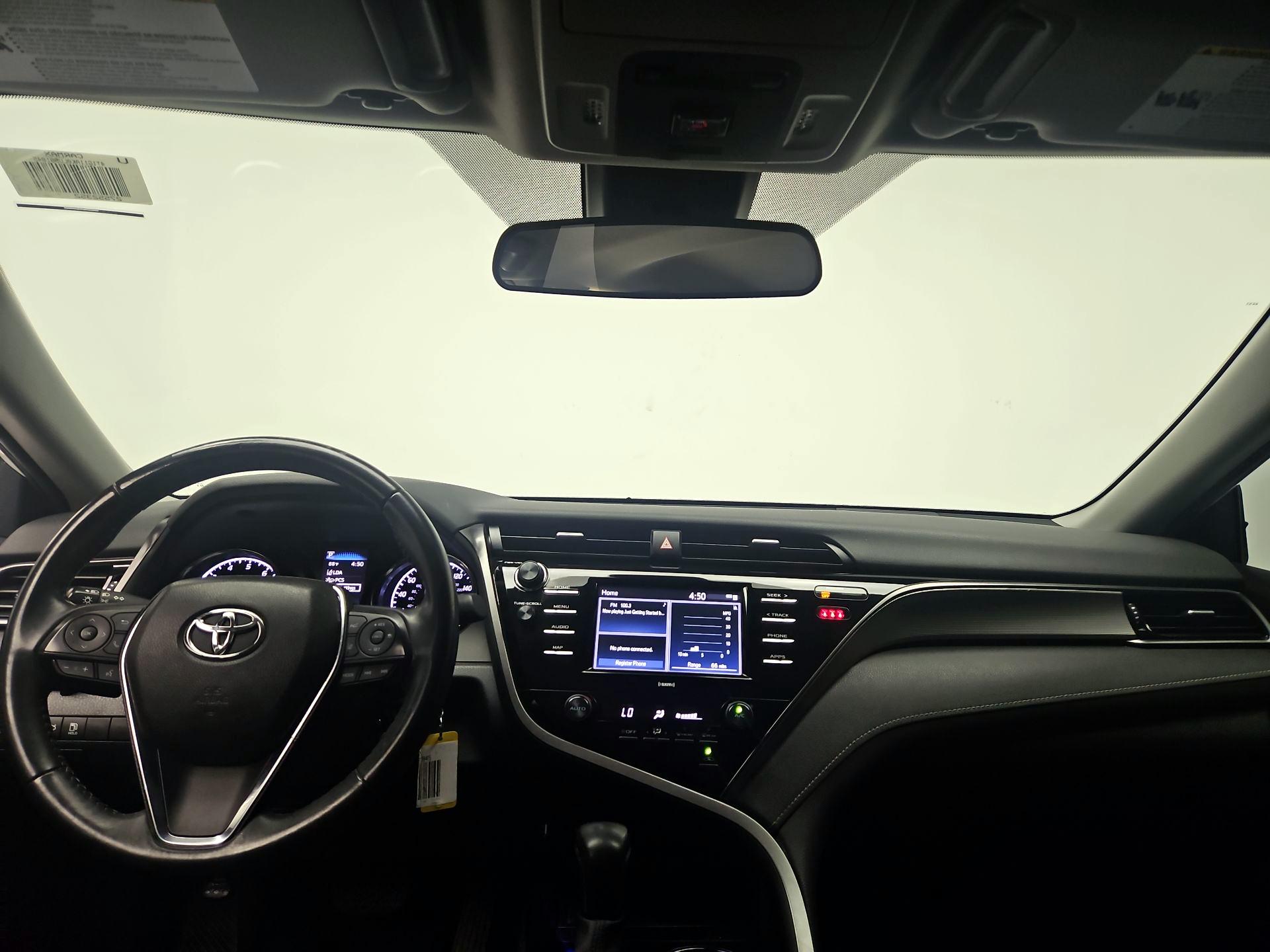 Thumbnail: 2020 Toyota Camry - 9