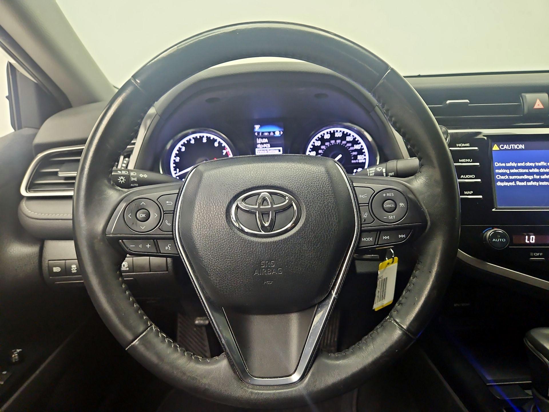 Thumbnail: 2020 Toyota Camry - 10