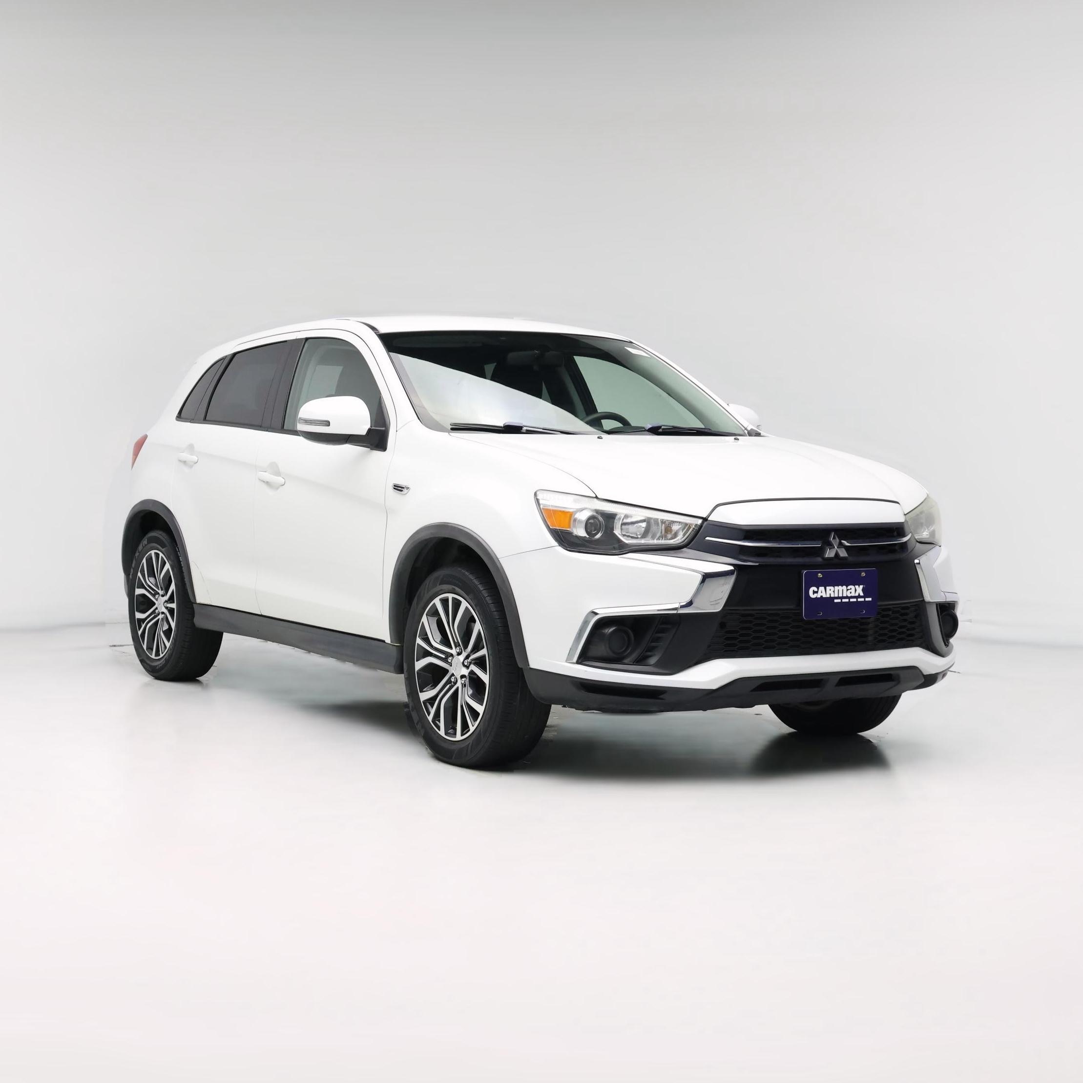 Thumbnail: 2019 Mitsubishi Outlander Sport - 1
