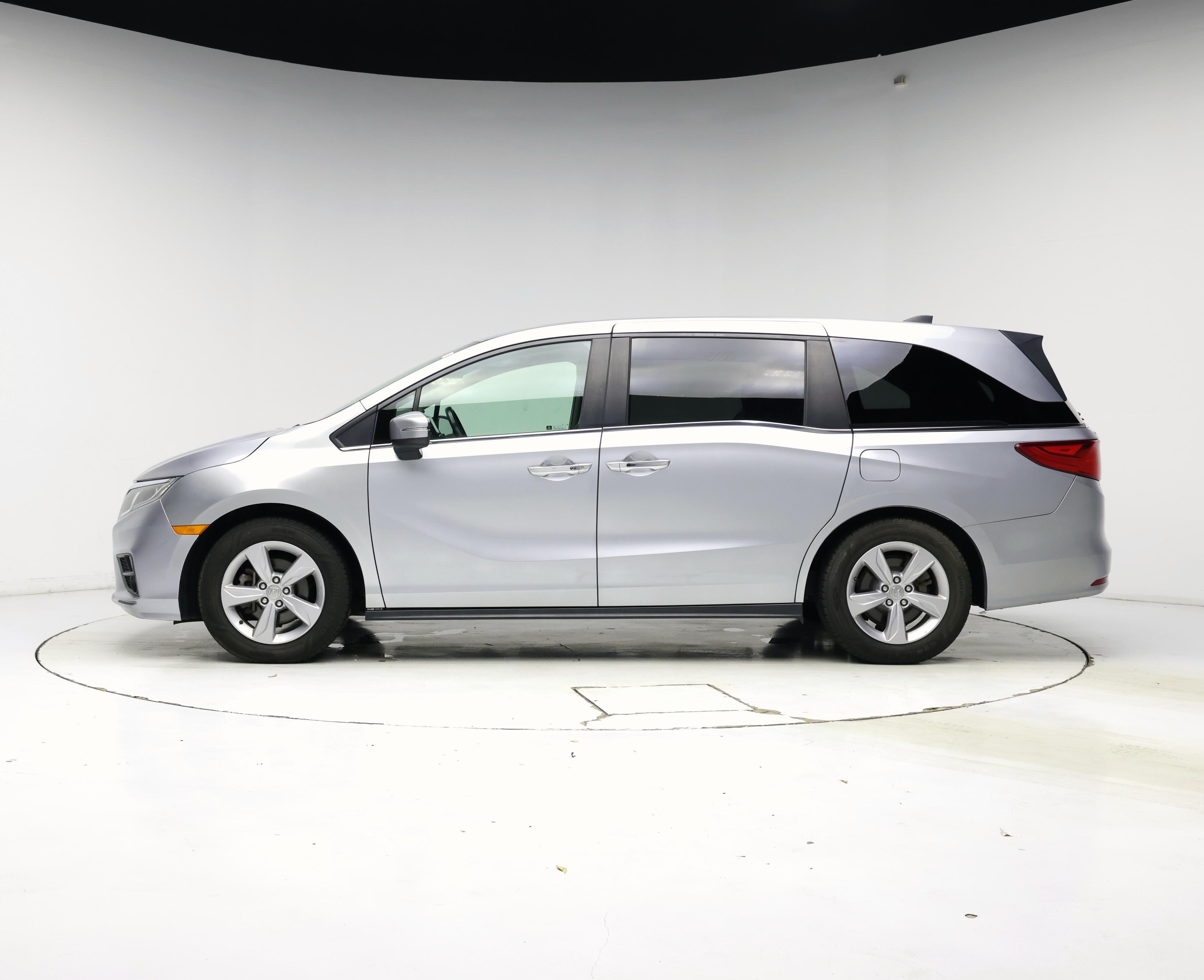 Thumbnail: 2019 Honda Odyssey - 3
