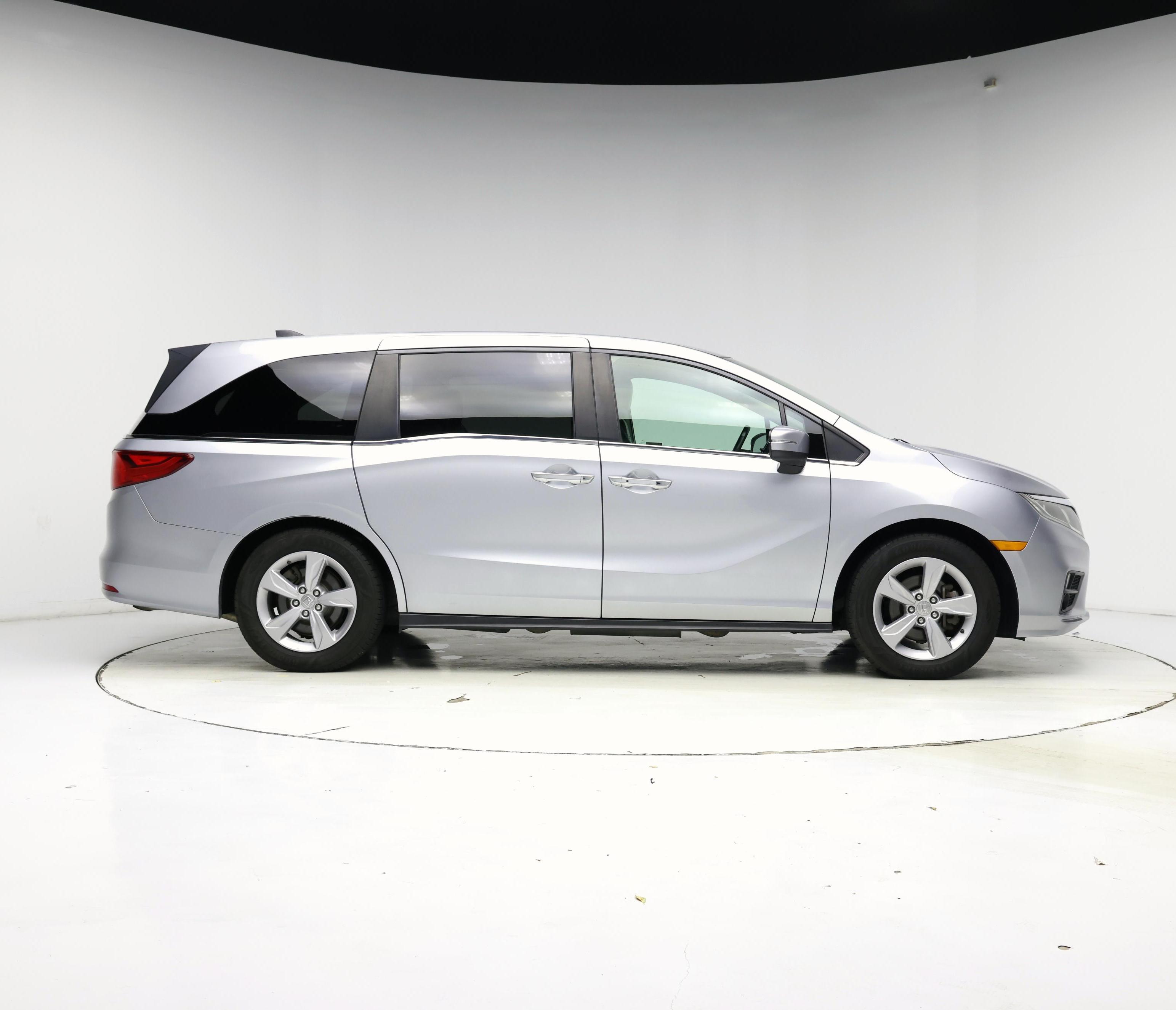 Thumbnail: 2019 Honda Odyssey - 7