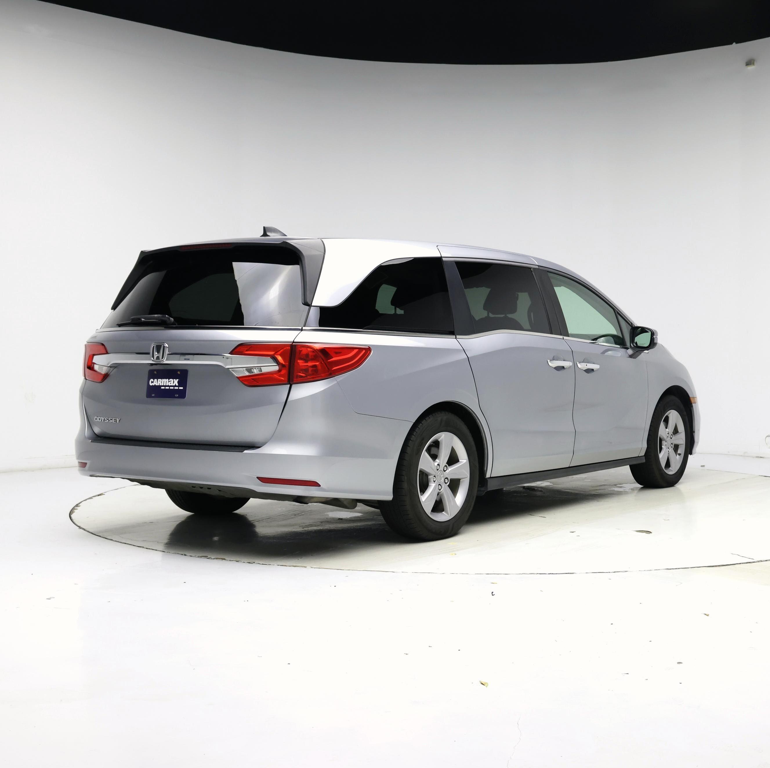 Thumbnail: 2019 Honda Odyssey - 8