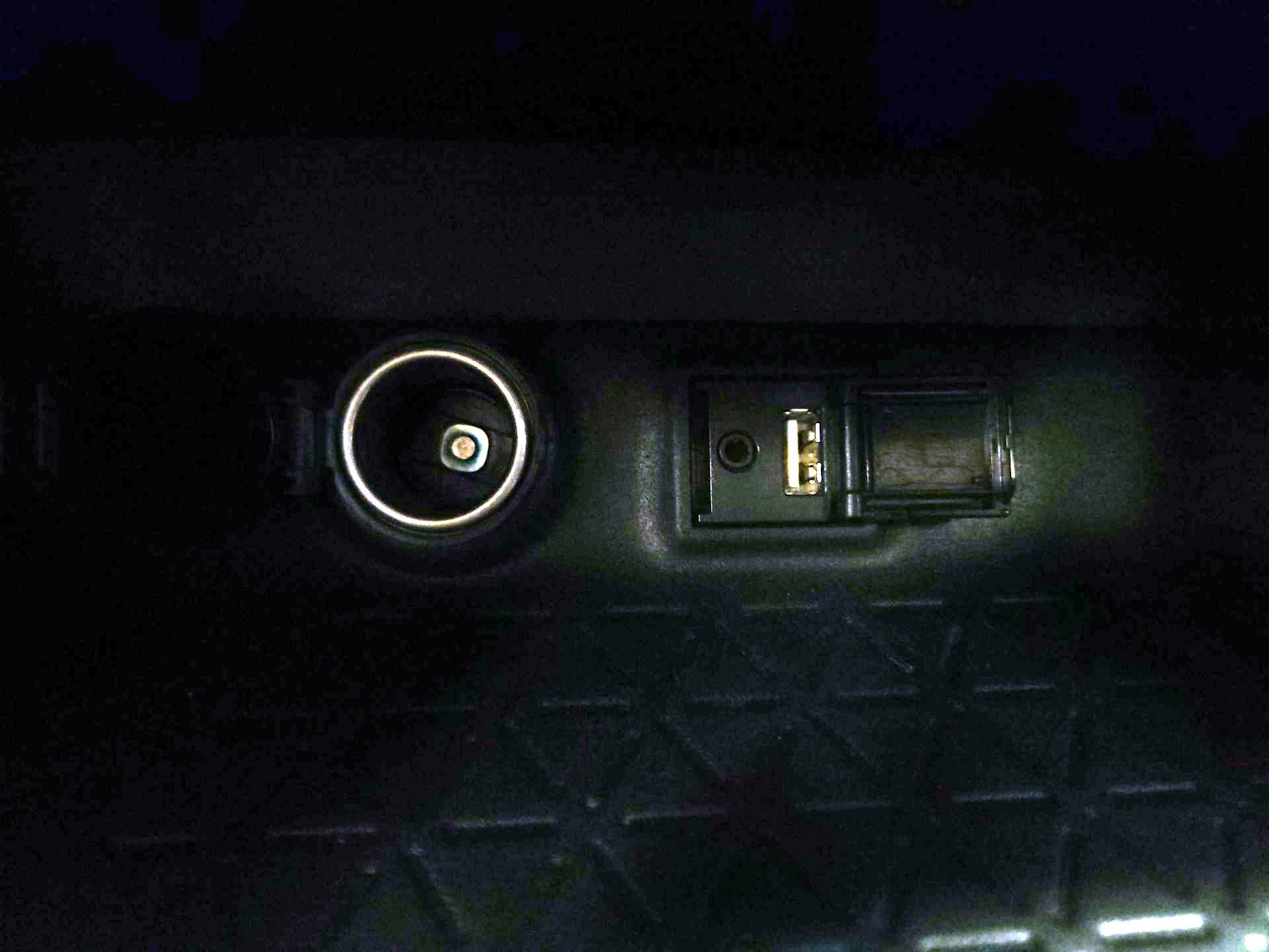Thumbnail: 2019 Toyota RAV4 - 18