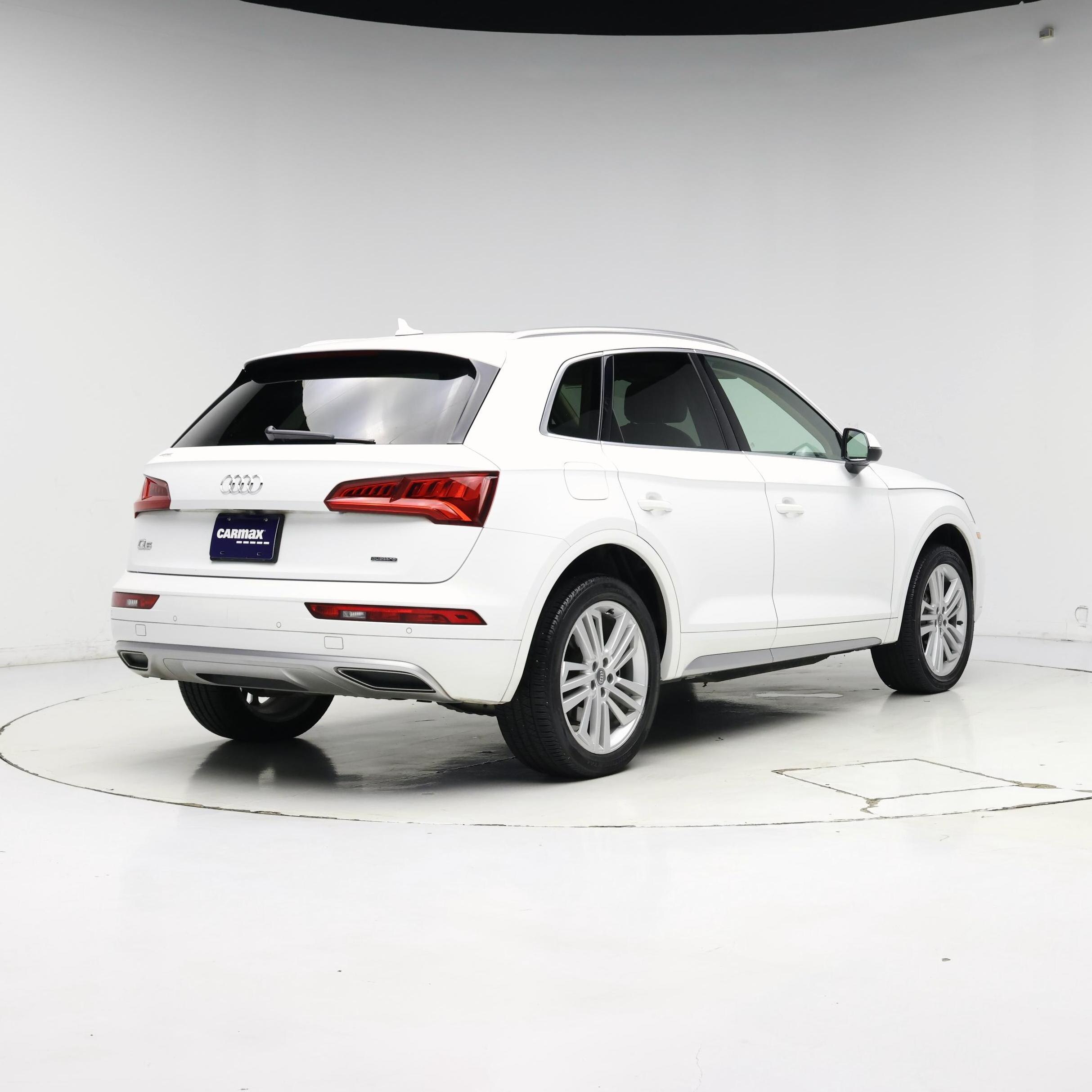 Thumbnail: 2020 Audi Q5 - 8