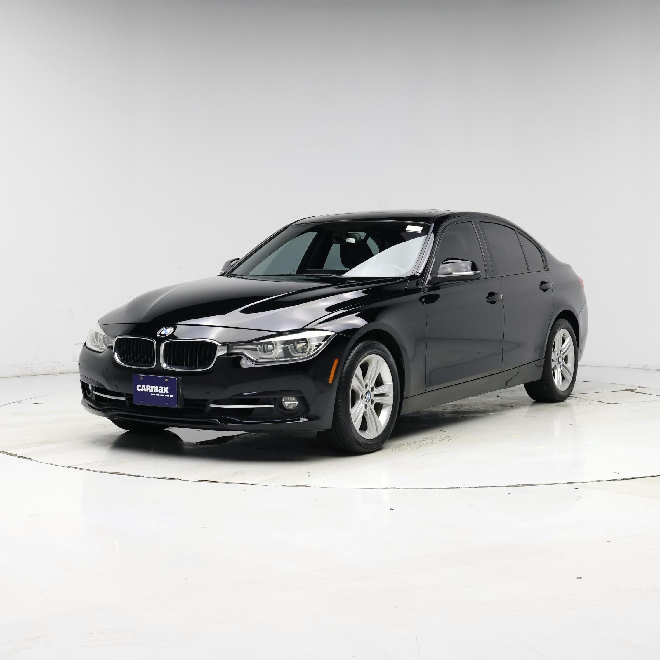 Thumbnail: 2016 BMW 3 Series - 4