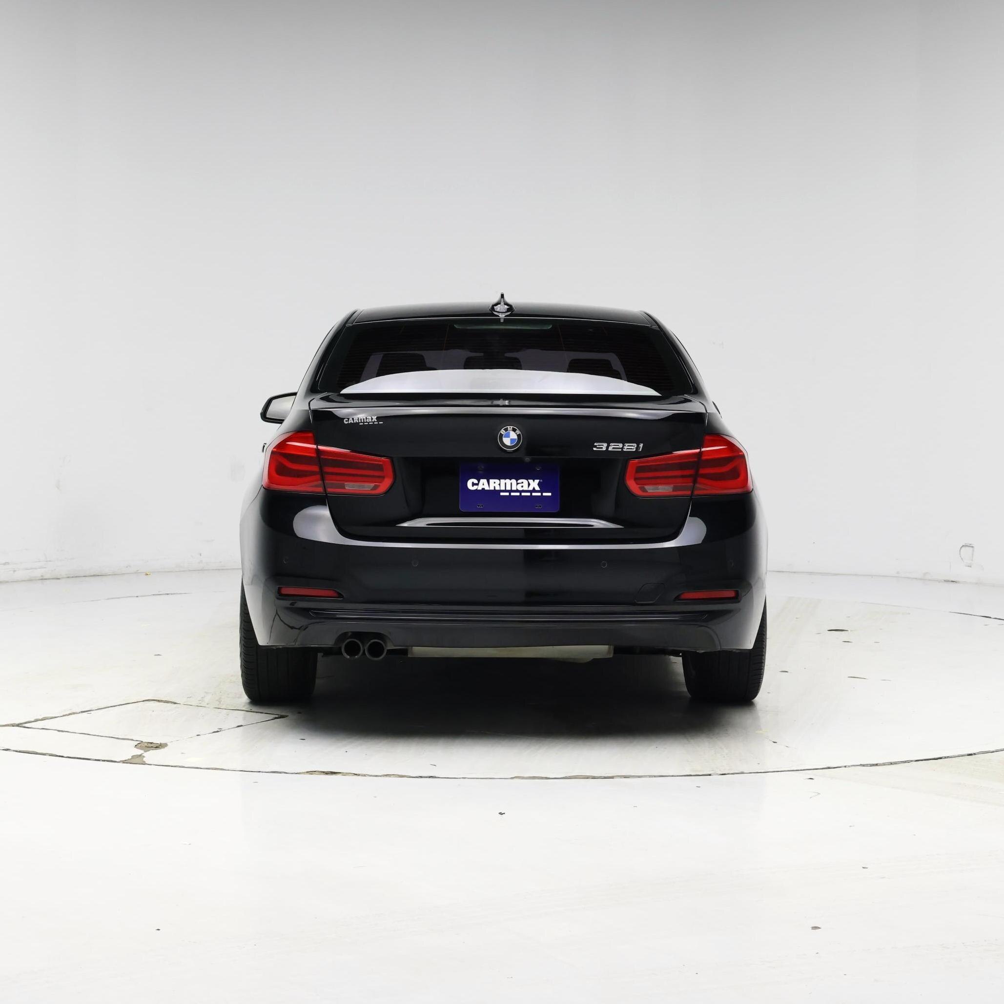 Thumbnail: 2016 BMW 3 Series - 6