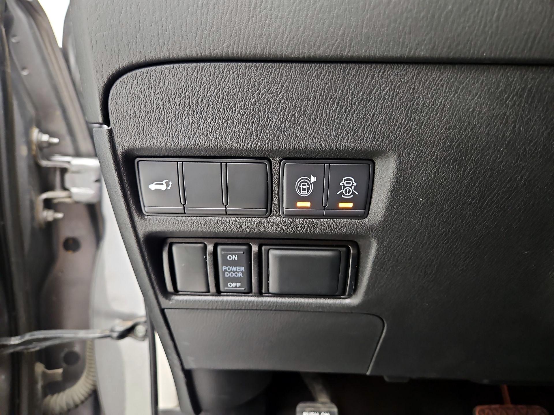 Thumbnail: 2020 Nissan Armada - 13