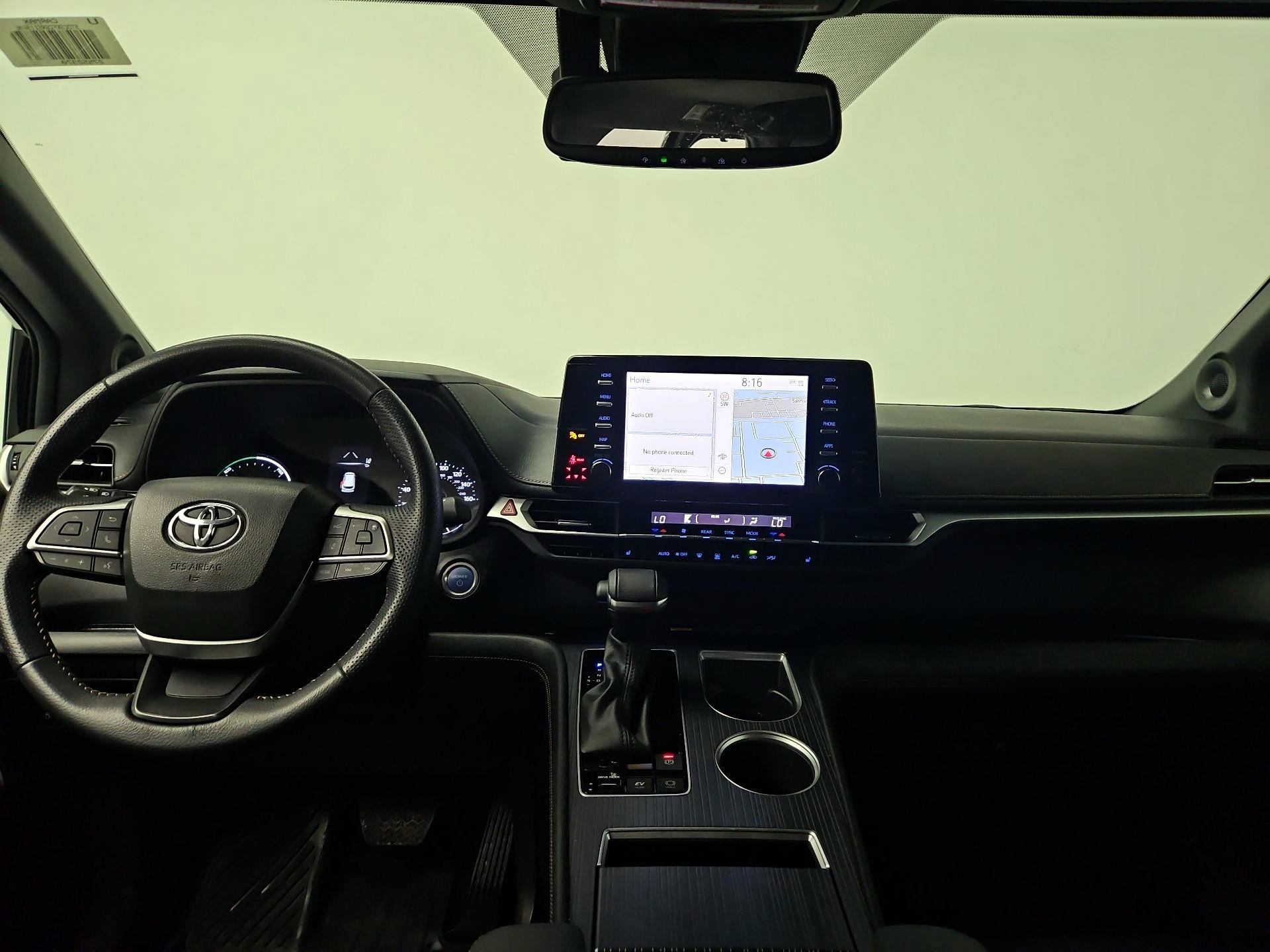 Thumbnail: 2024 Toyota Sienna - 9