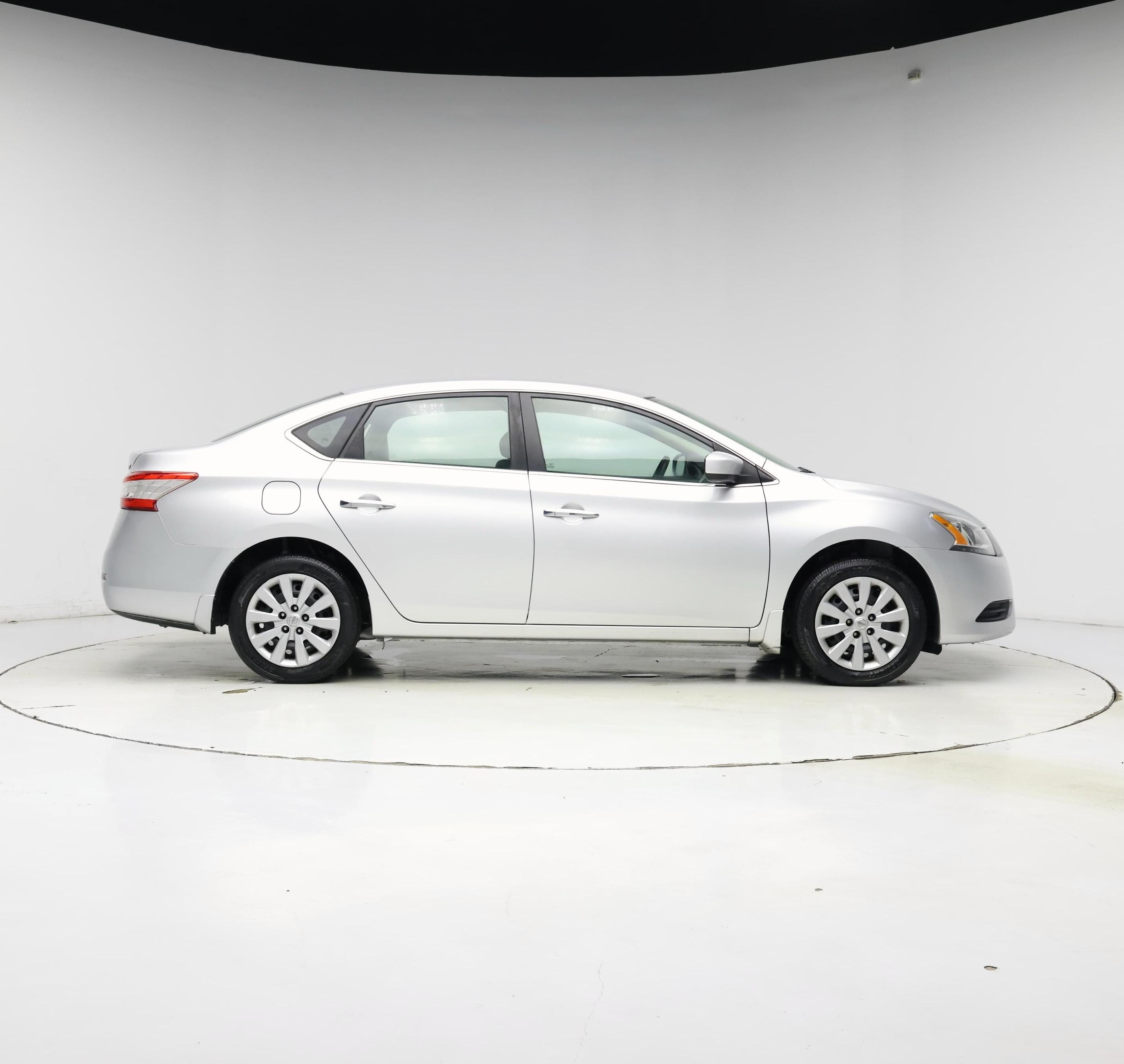 Thumbnail: 2014 Nissan Sentra - 7