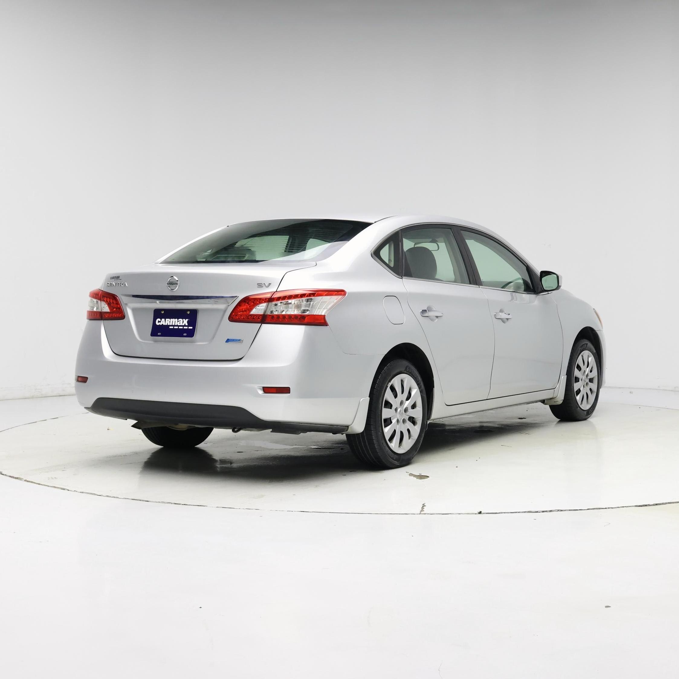 Thumbnail: 2014 Nissan Sentra - 8