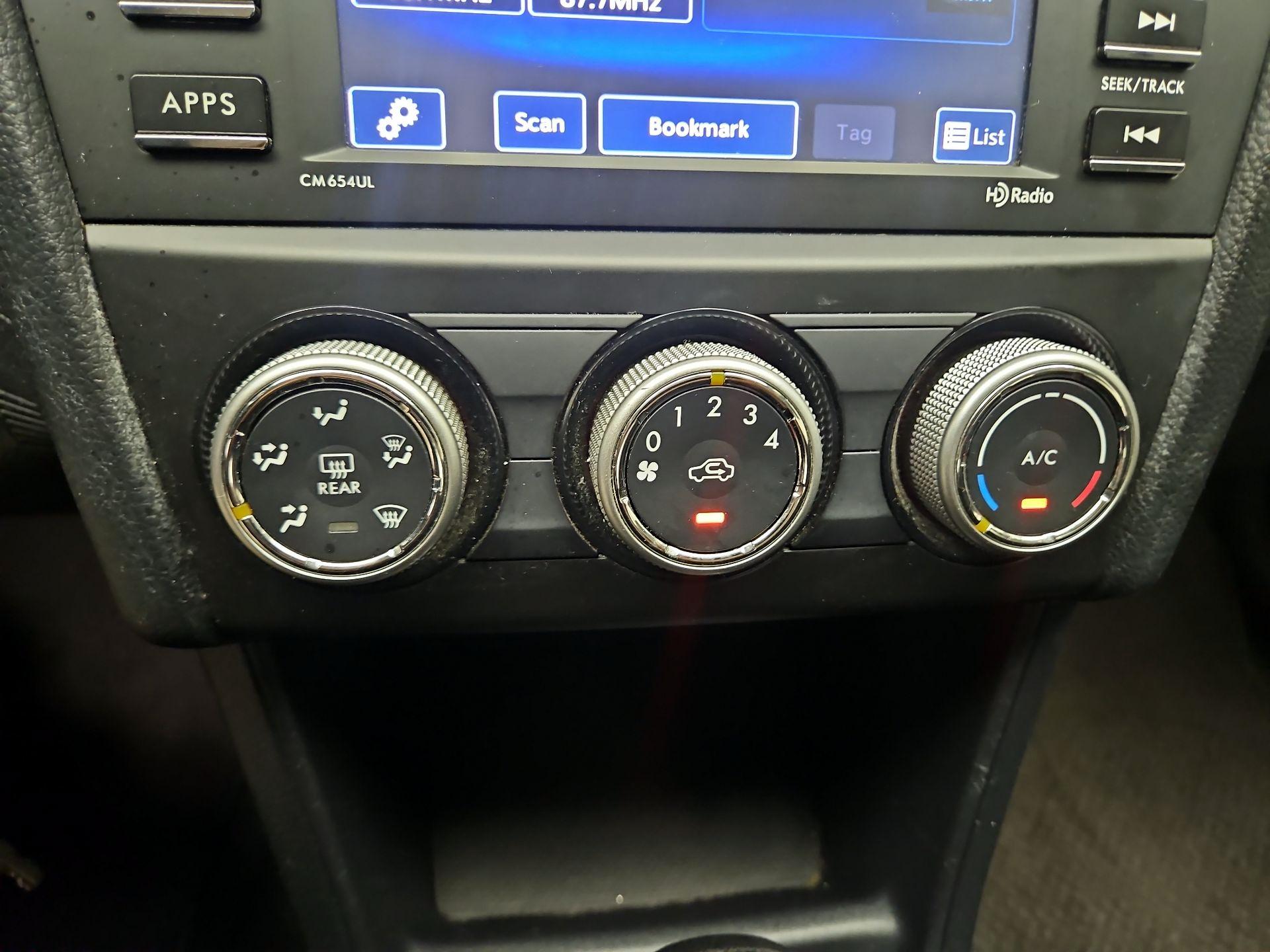 Thumbnail: 2015 Subaru Impreza - 16