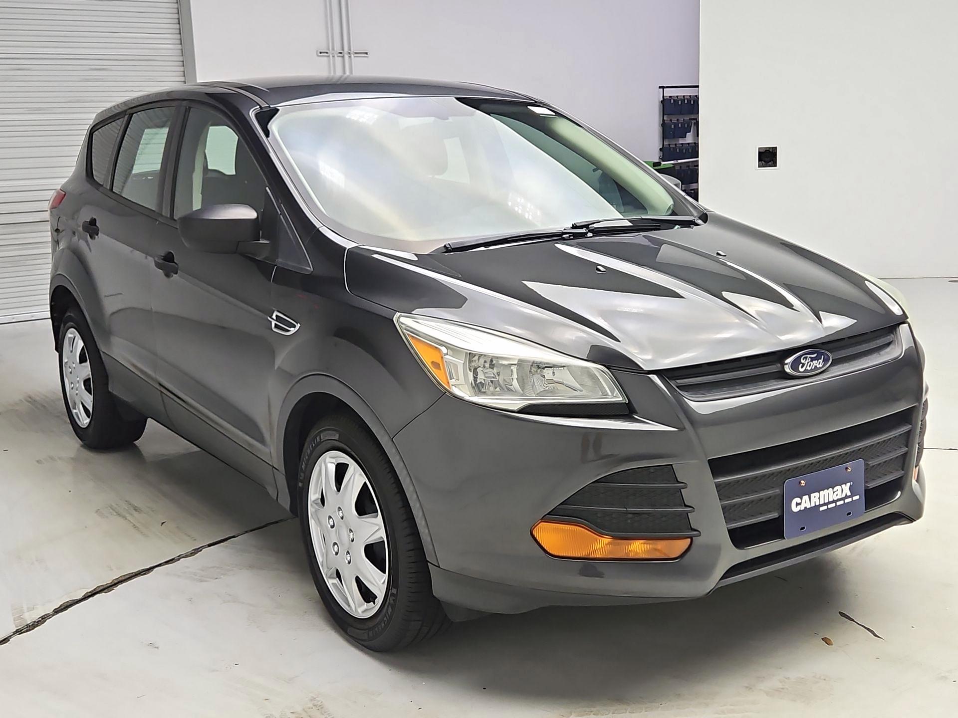 Thumbnail: 2016 Ford Escape - 1