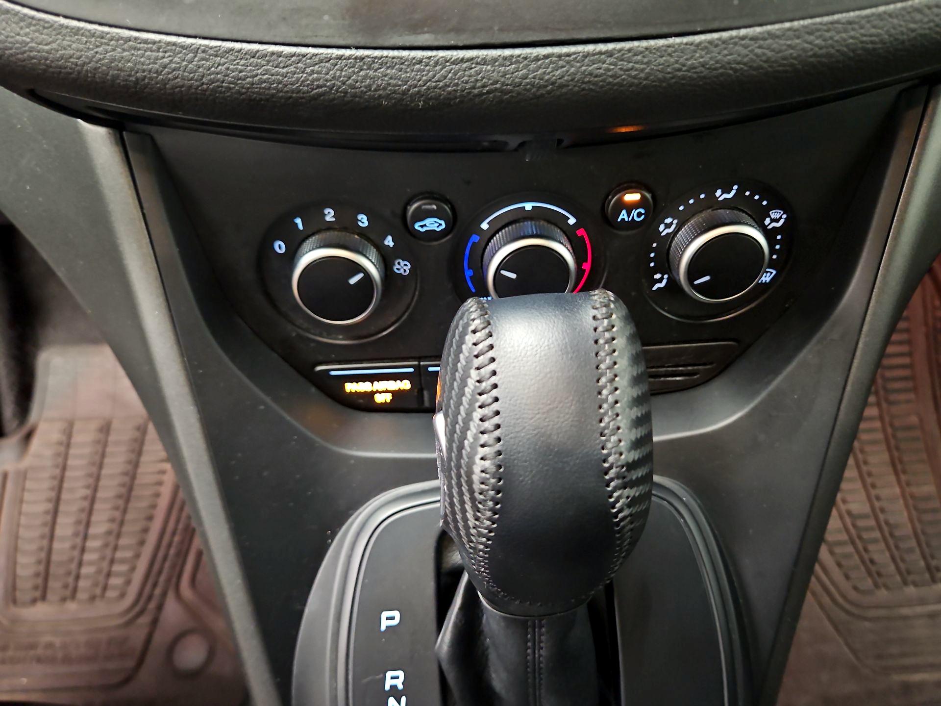 Thumbnail: 2016 Ford Escape - 13