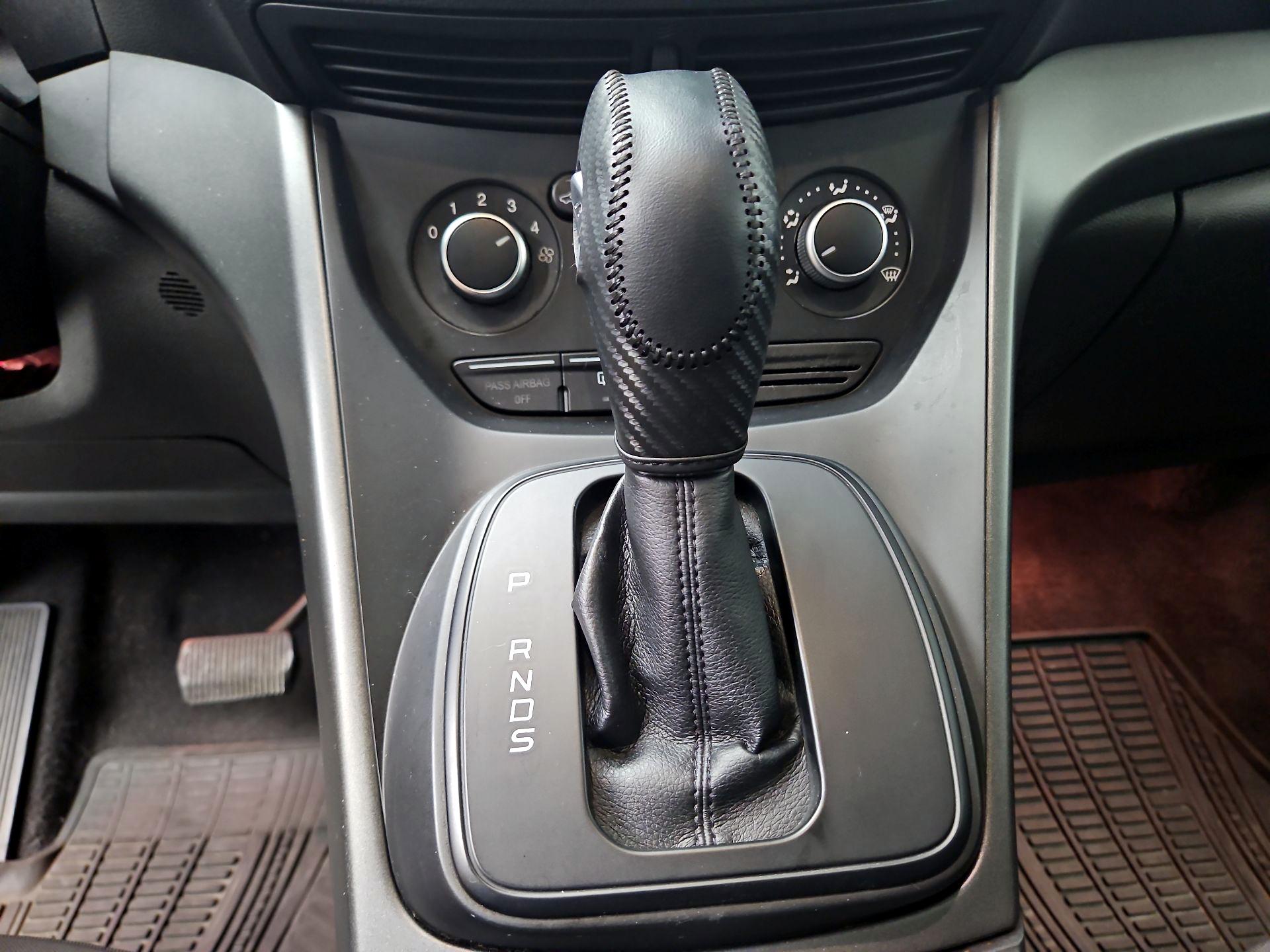 Thumbnail: 2016 Ford Escape - 14
