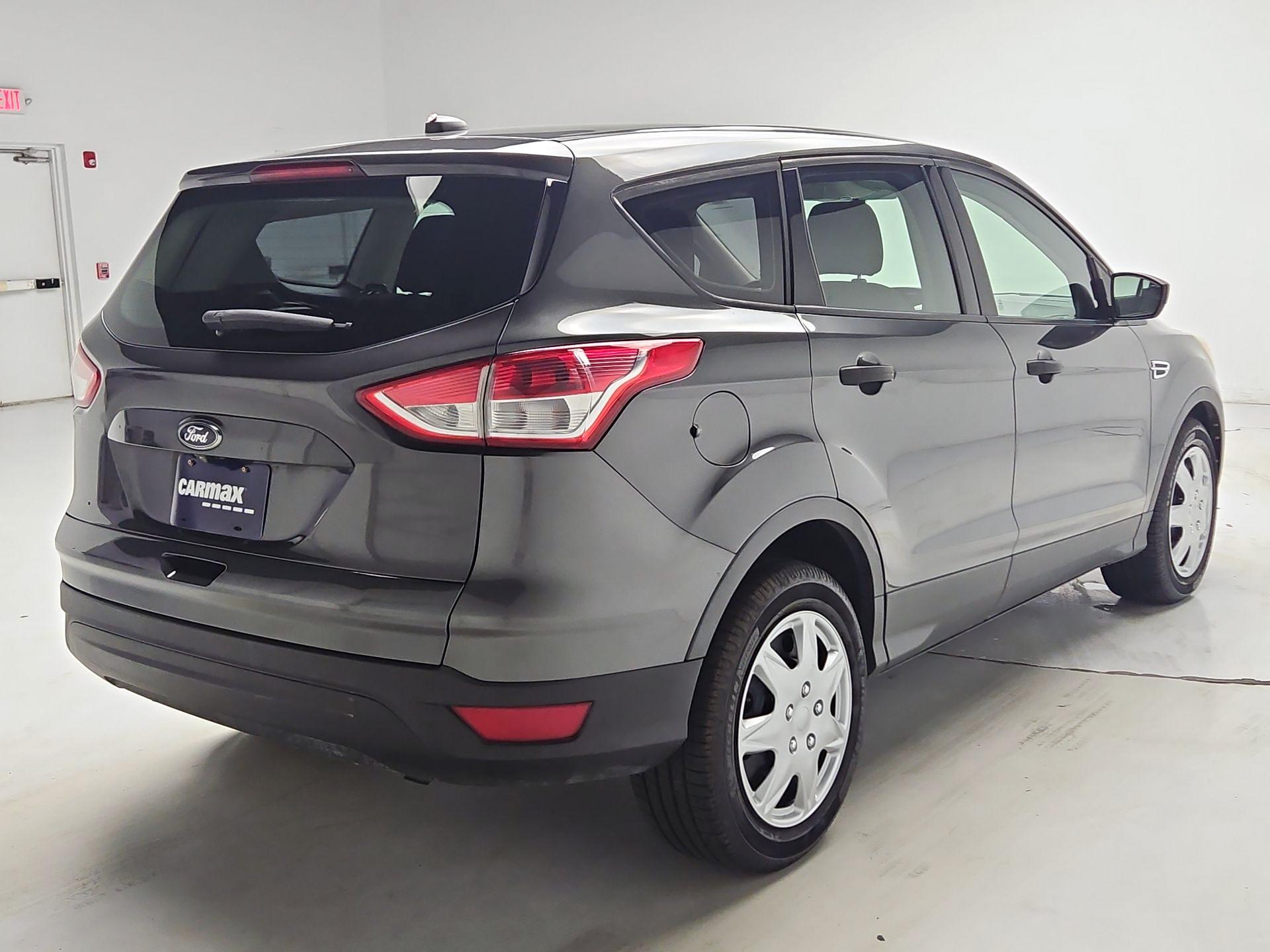 Thumbnail: 2016 Ford Escape - 5
