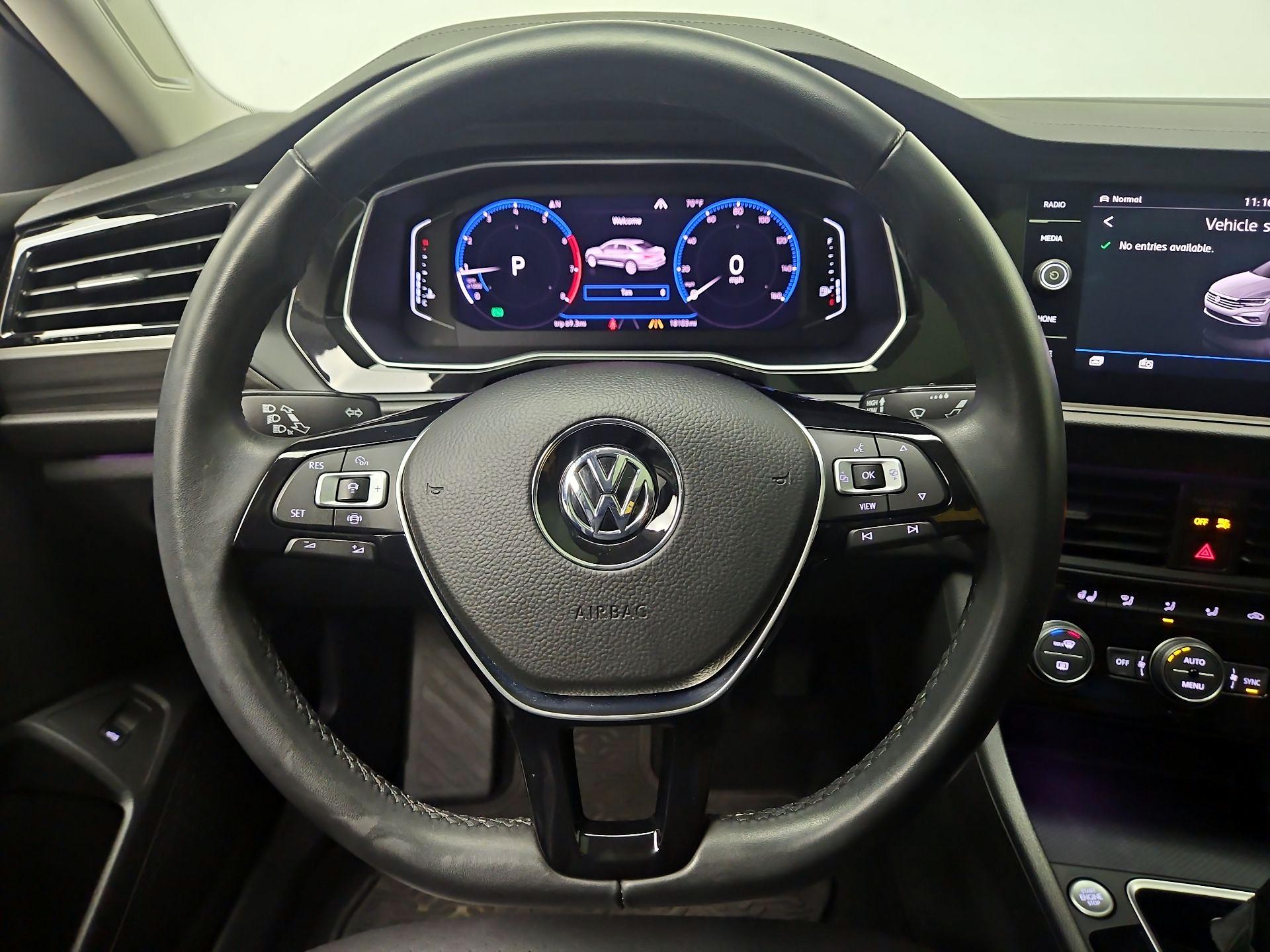 Thumbnail: 2019 Volkswagen Jetta - 10