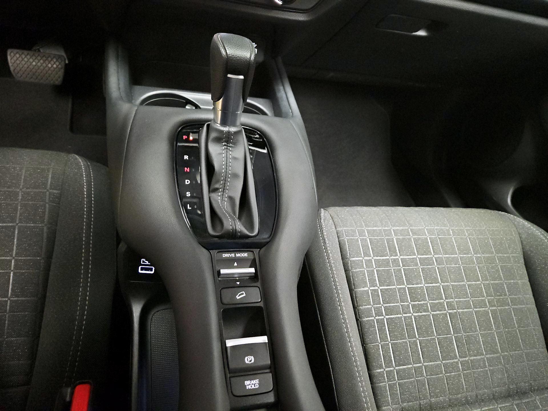 Thumbnail: 2023 Honda HR-V - 17