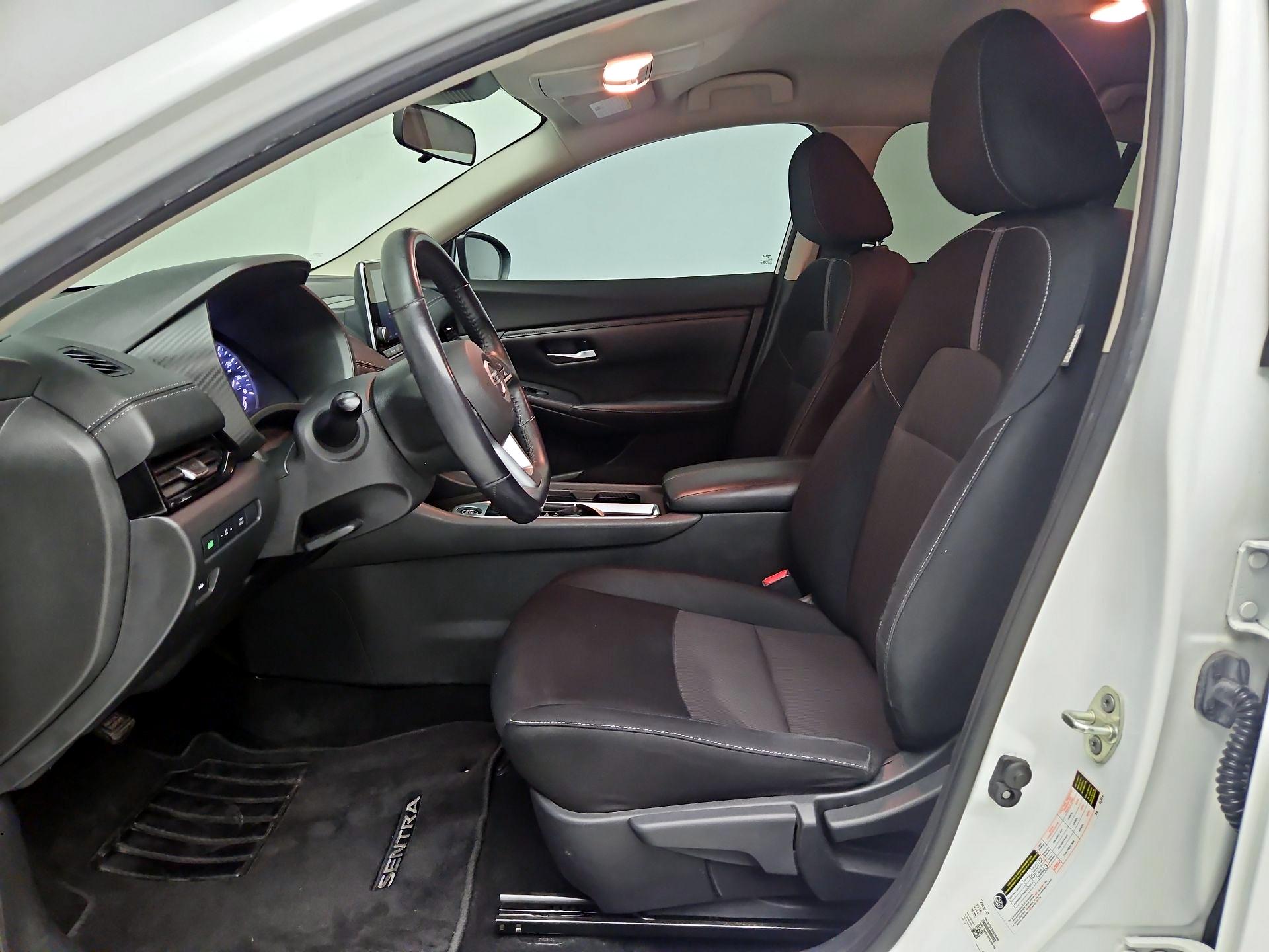Thumbnail: 2021 Nissan Sentra - 11