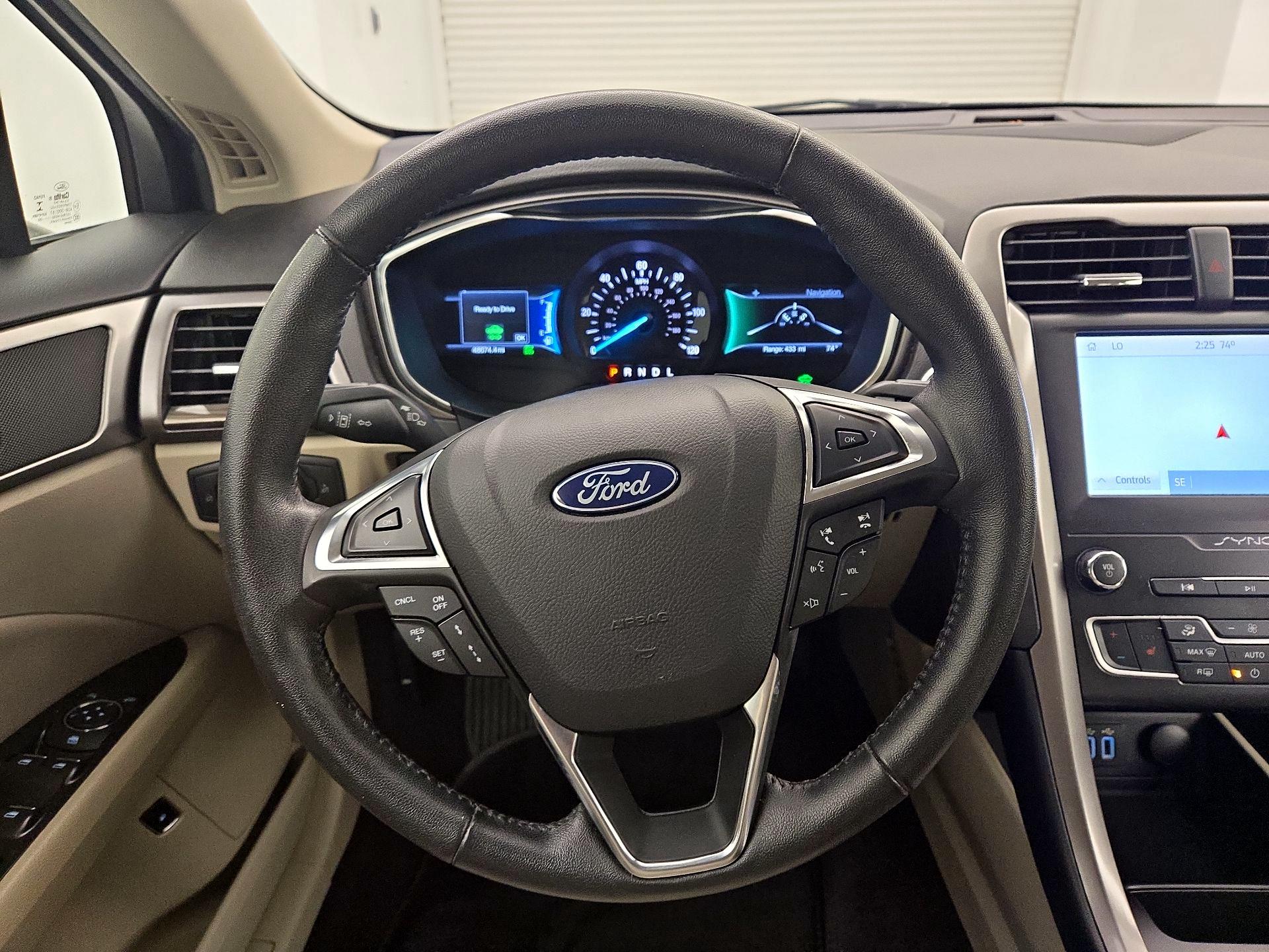 Thumbnail: 2020 Ford Fusion - 10
