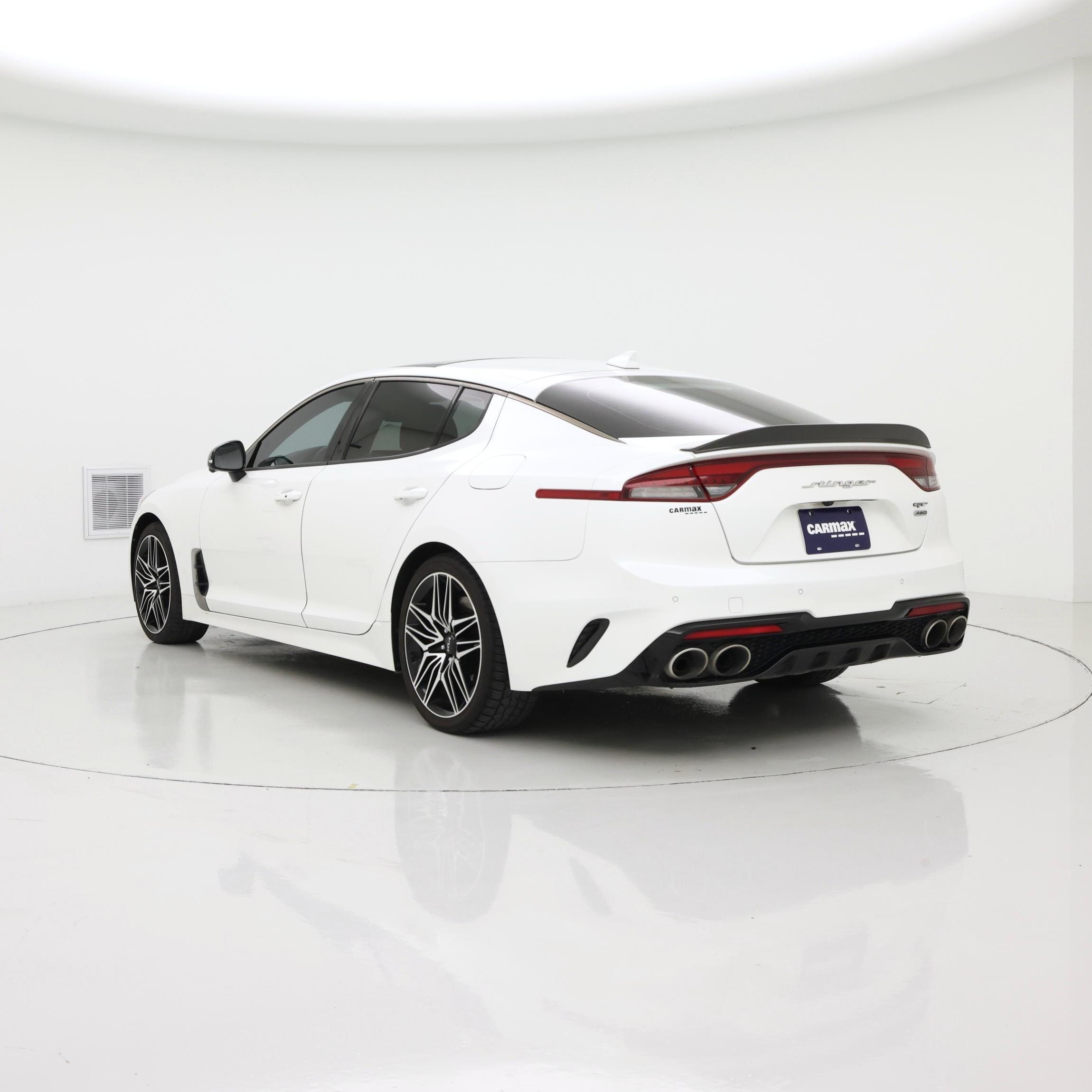 Thumbnail: 2022 Kia Stinger - 2