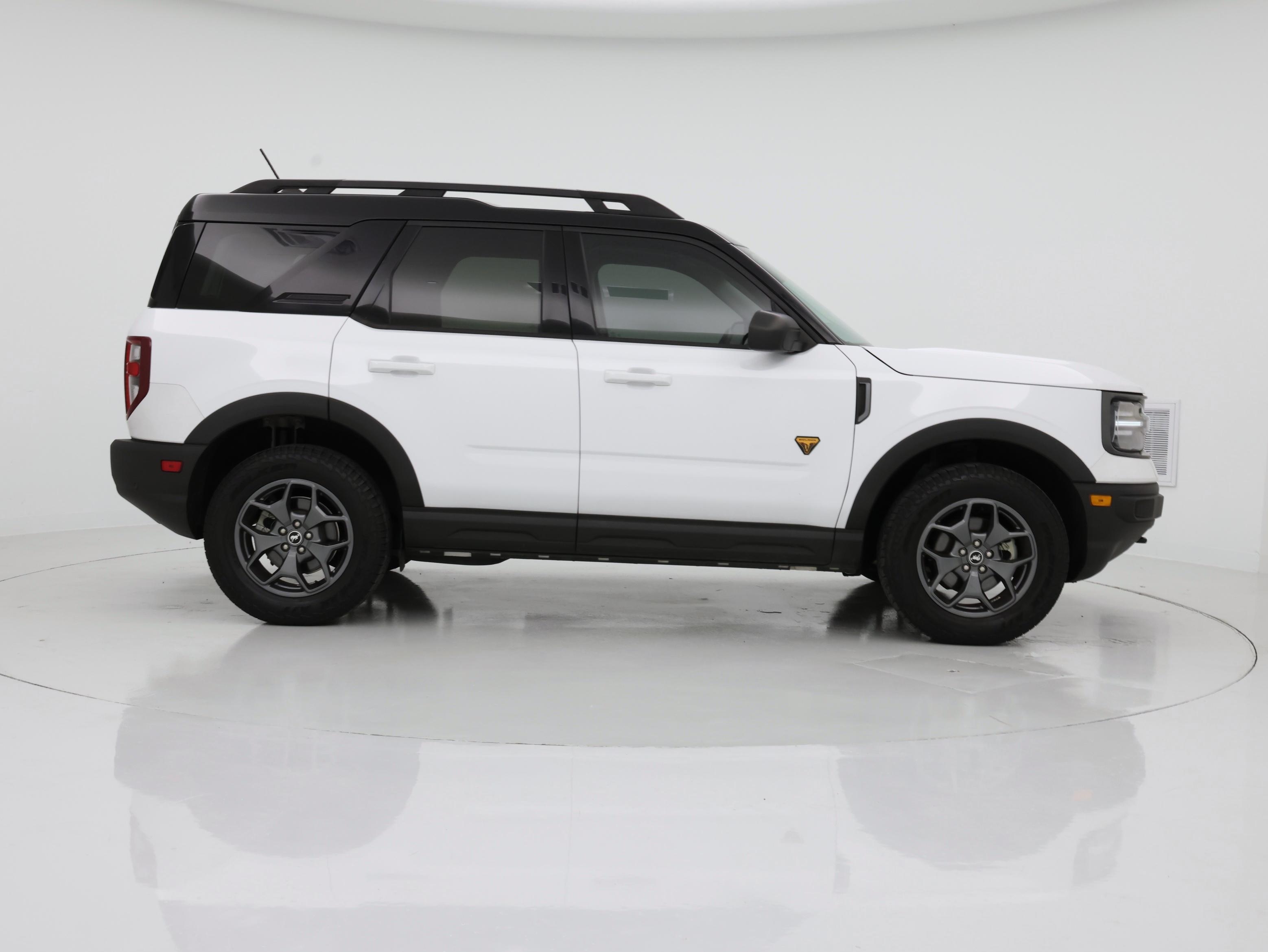 Thumbnail: 2021 Ford Bronco Sport - 7