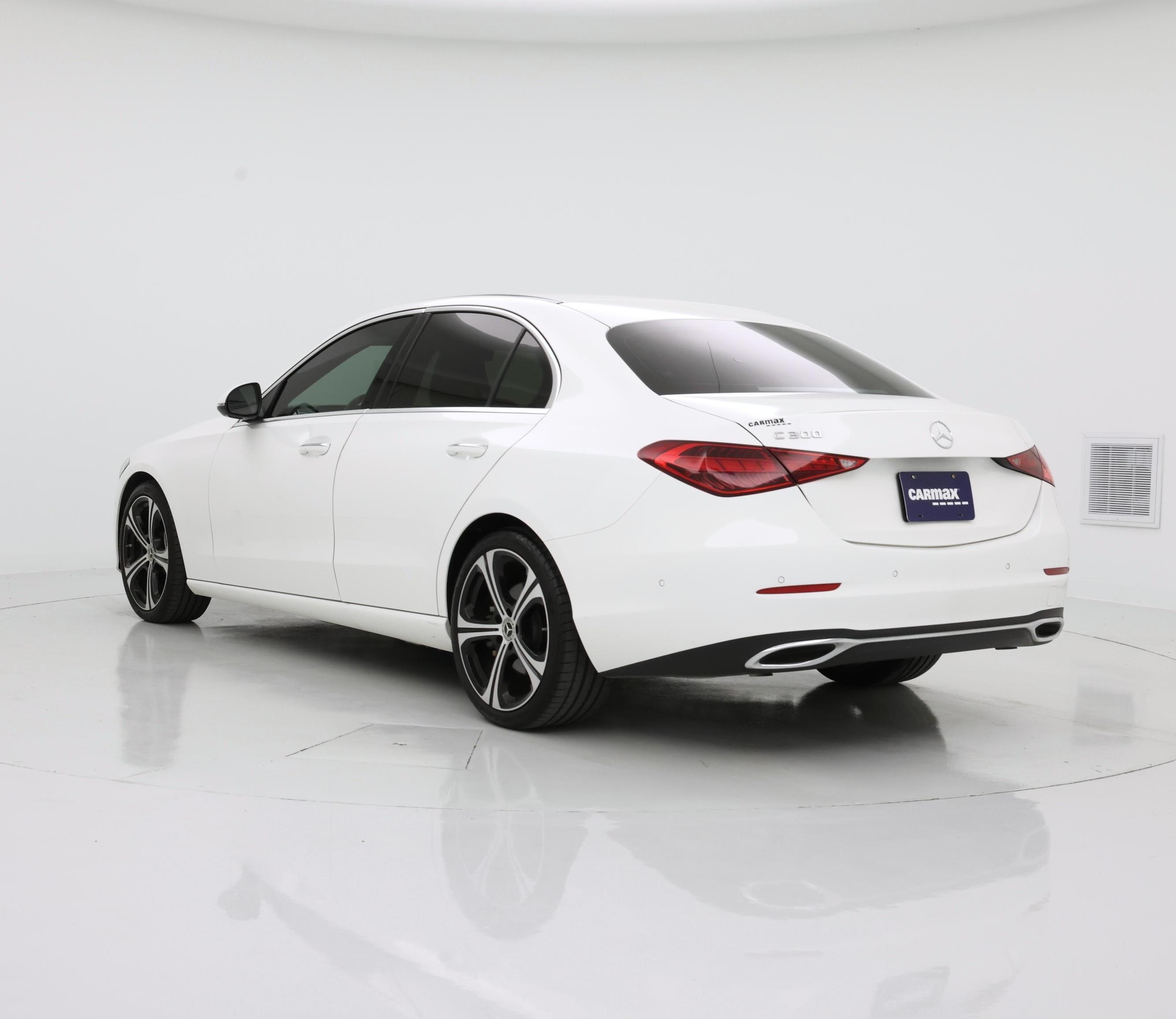 Thumbnail: 2024 Mercedes-Benz C-Class - 2