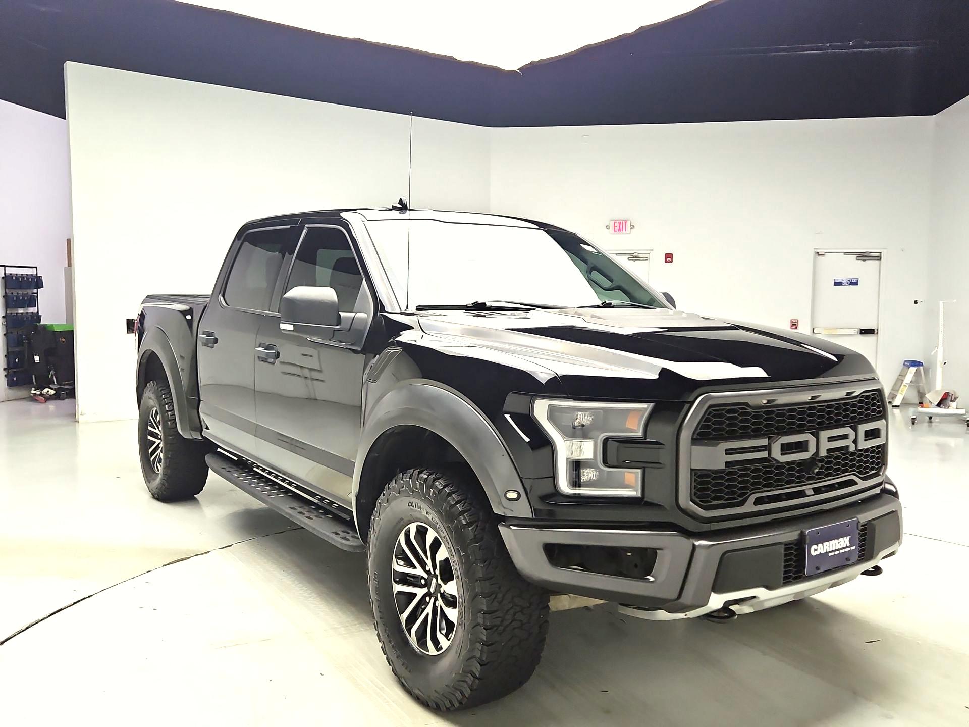 Thumbnail: 2019 Ford F-150 - 1