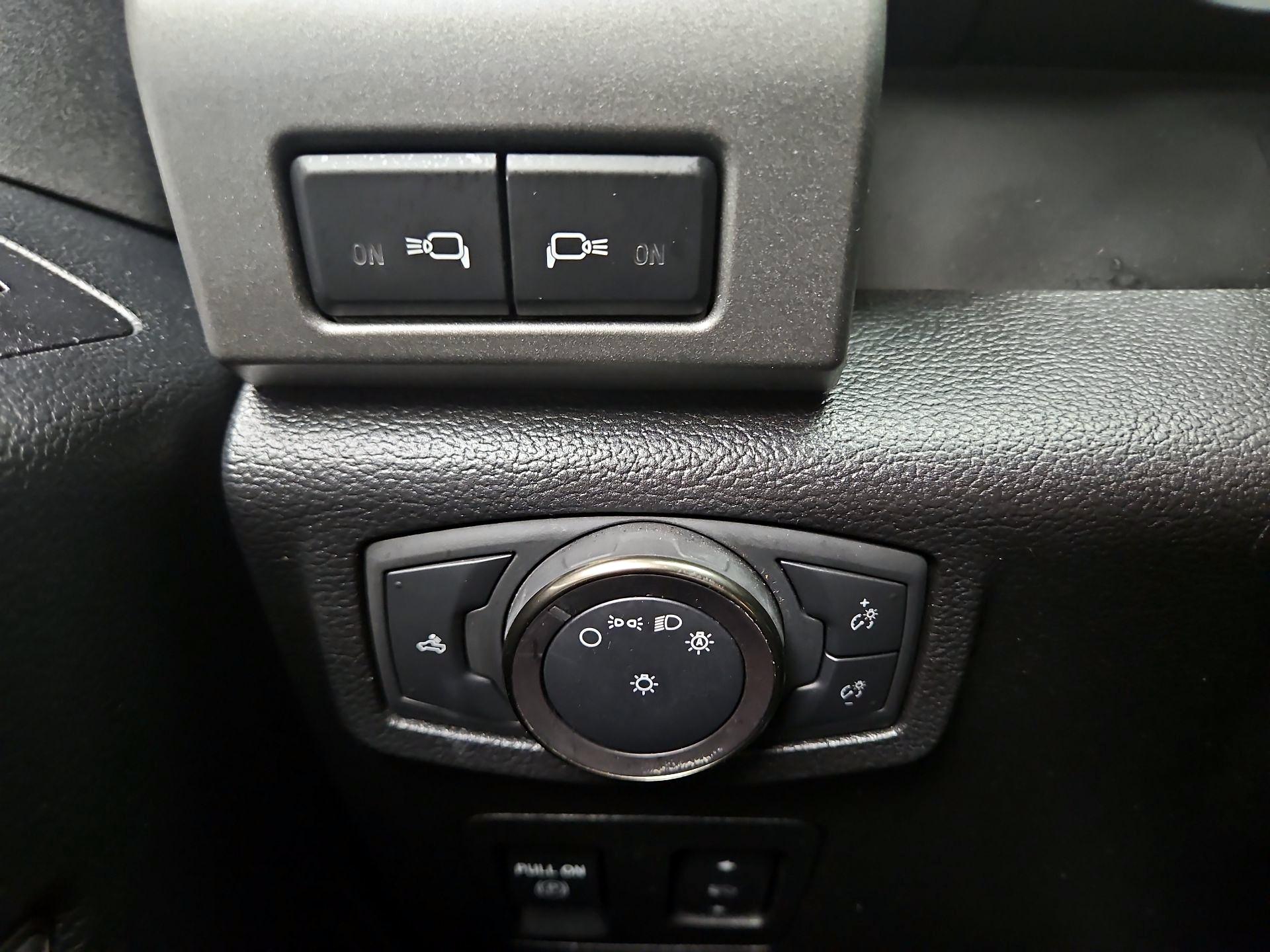 Thumbnail: 2019 Ford F-150 - 11