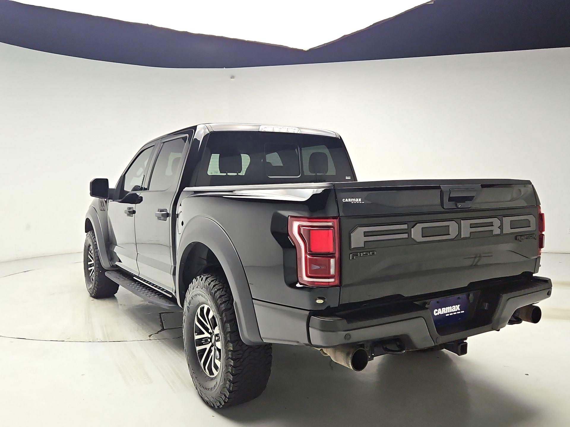 Thumbnail: 2019 Ford F-150 - 7