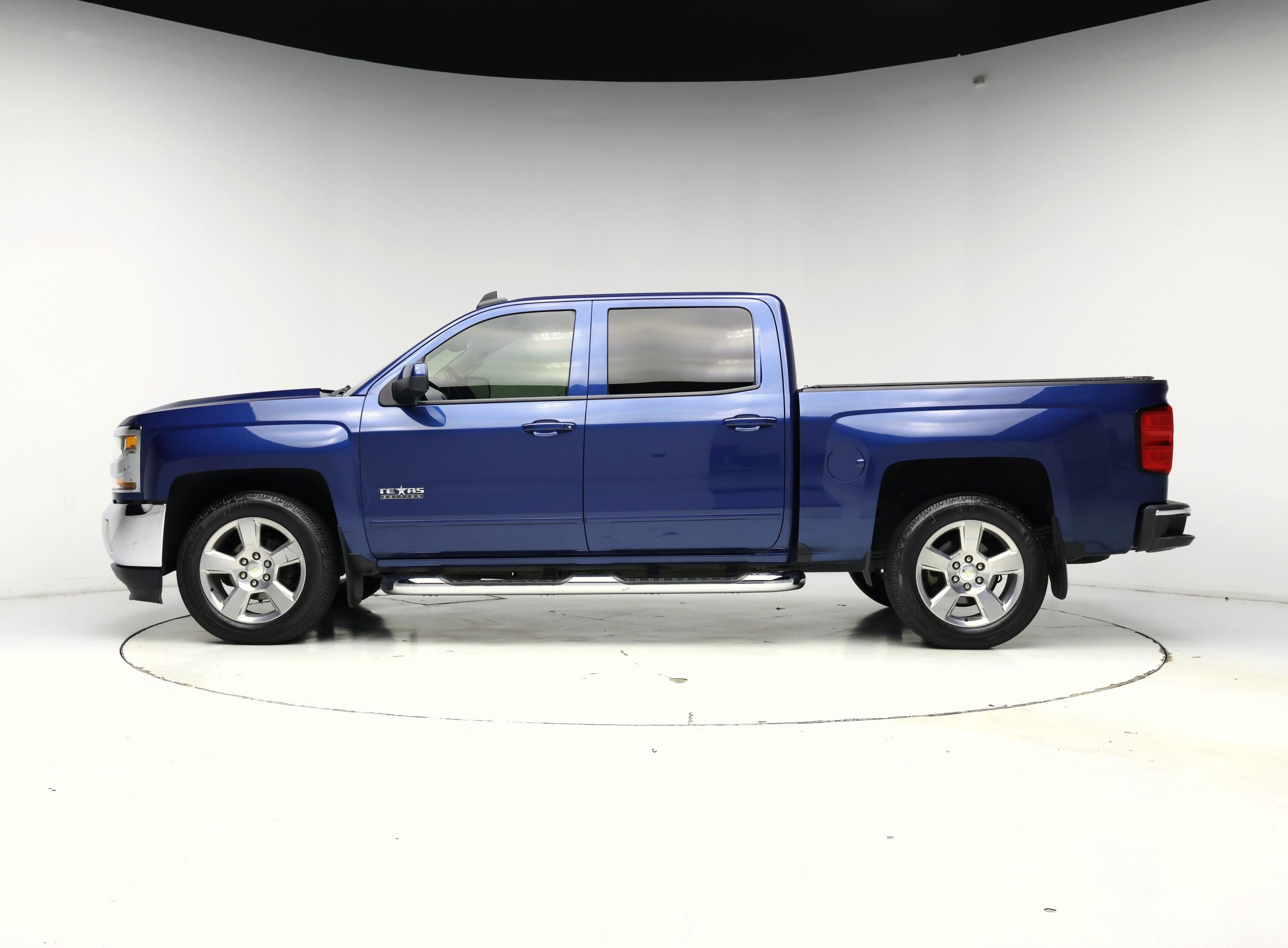 Thumbnail: 2017 Chevrolet Silverado 1500 - 3