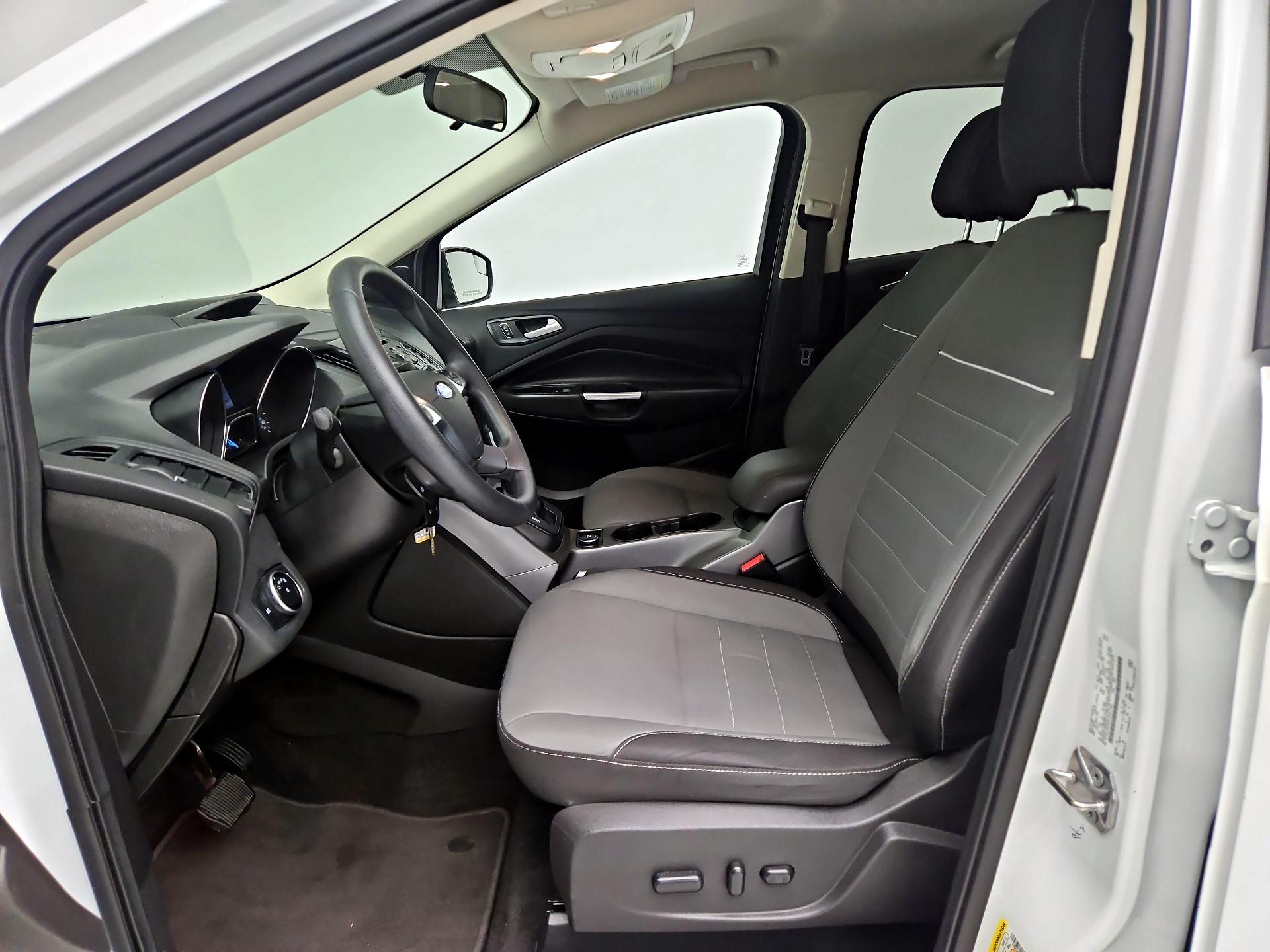 Thumbnail: 2015 Ford Escape - 11