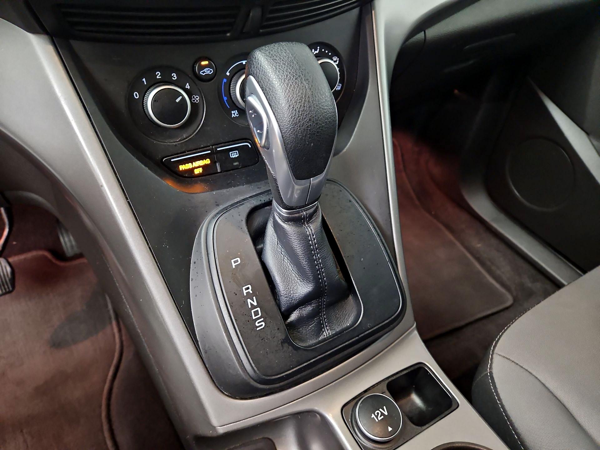 Thumbnail: 2015 Ford Escape - 17