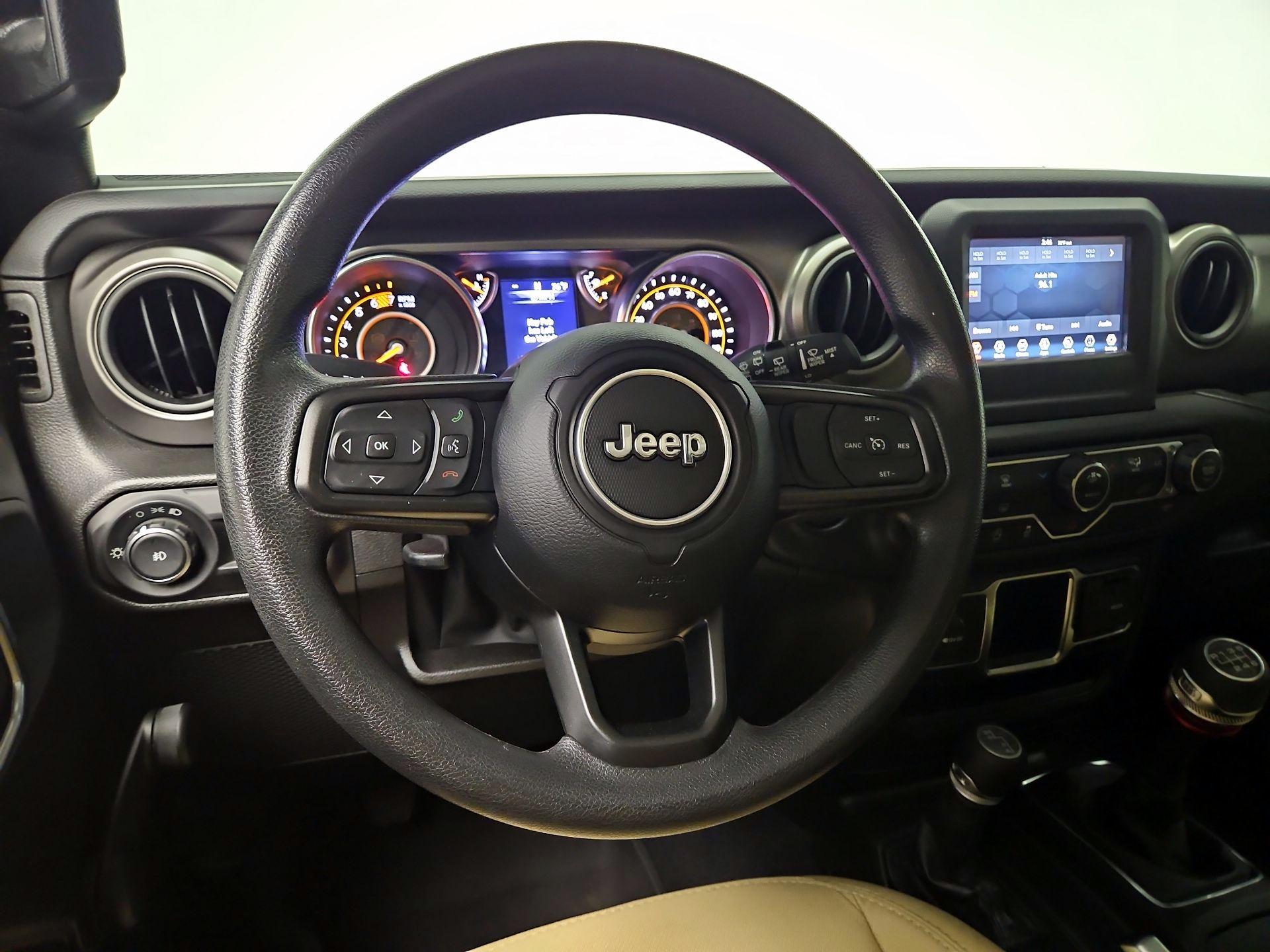 Thumbnail: 2023 Jeep Wrangler - 10