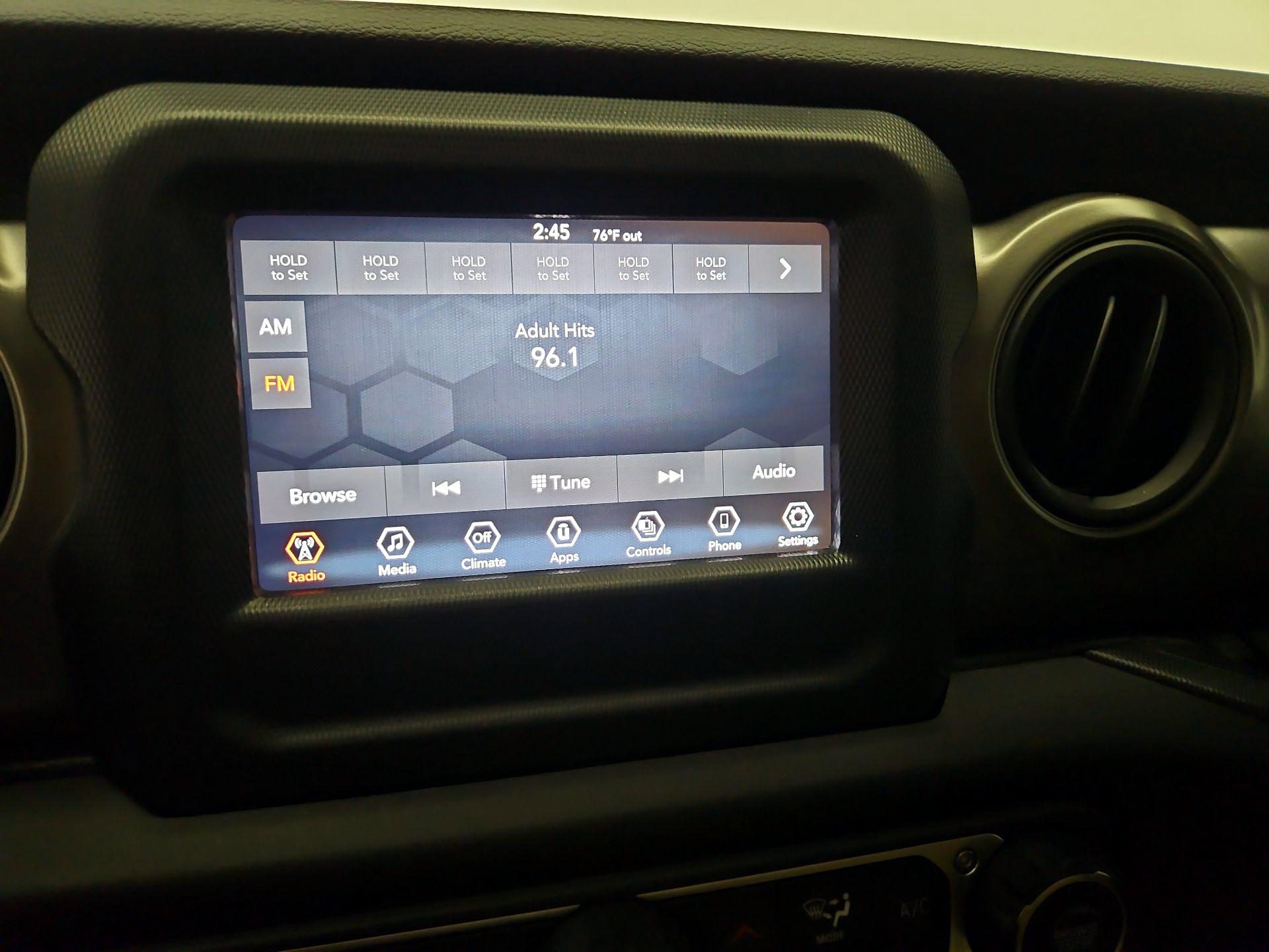 Thumbnail: 2023 Jeep Wrangler - 15