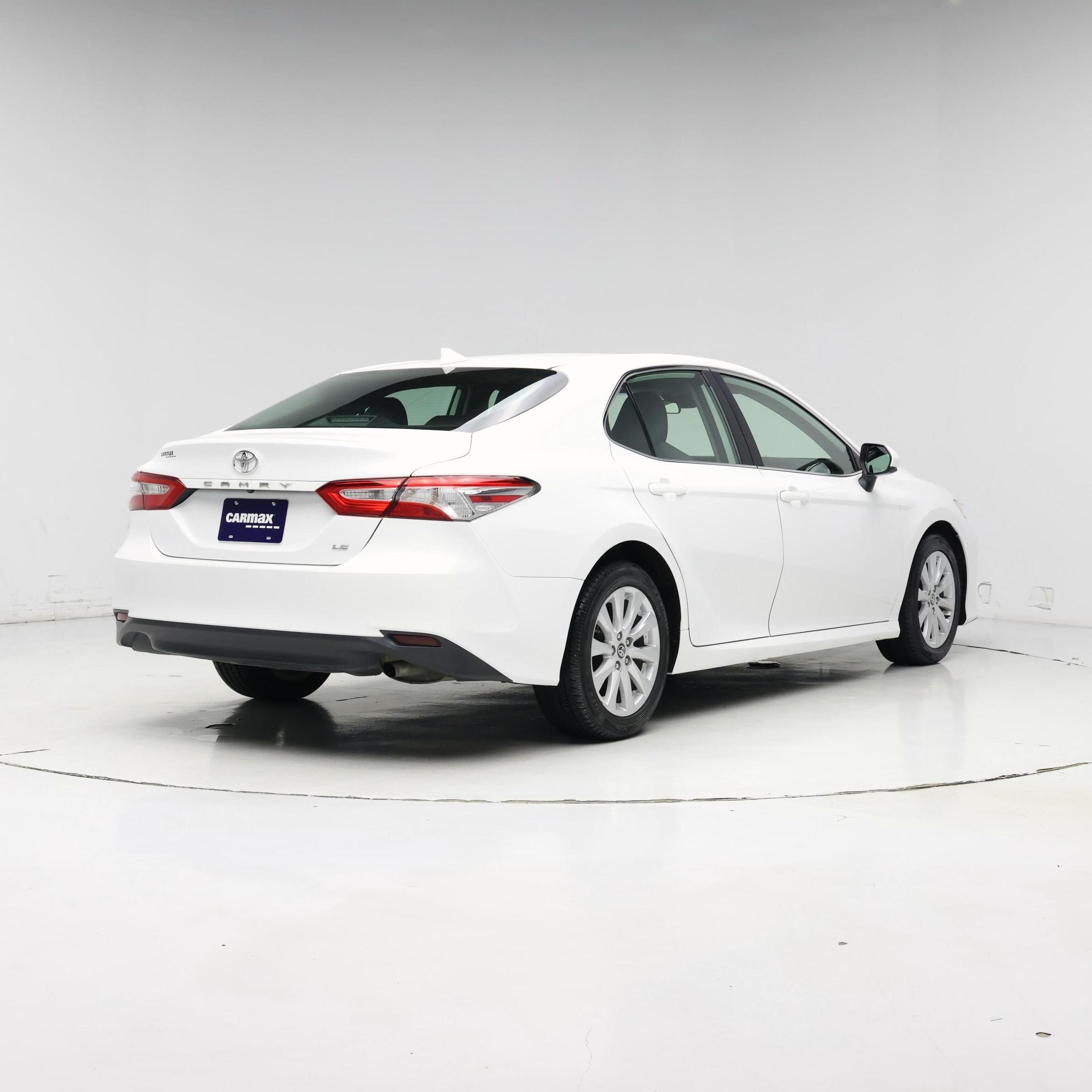 Thumbnail: 2020 Toyota Camry - 8