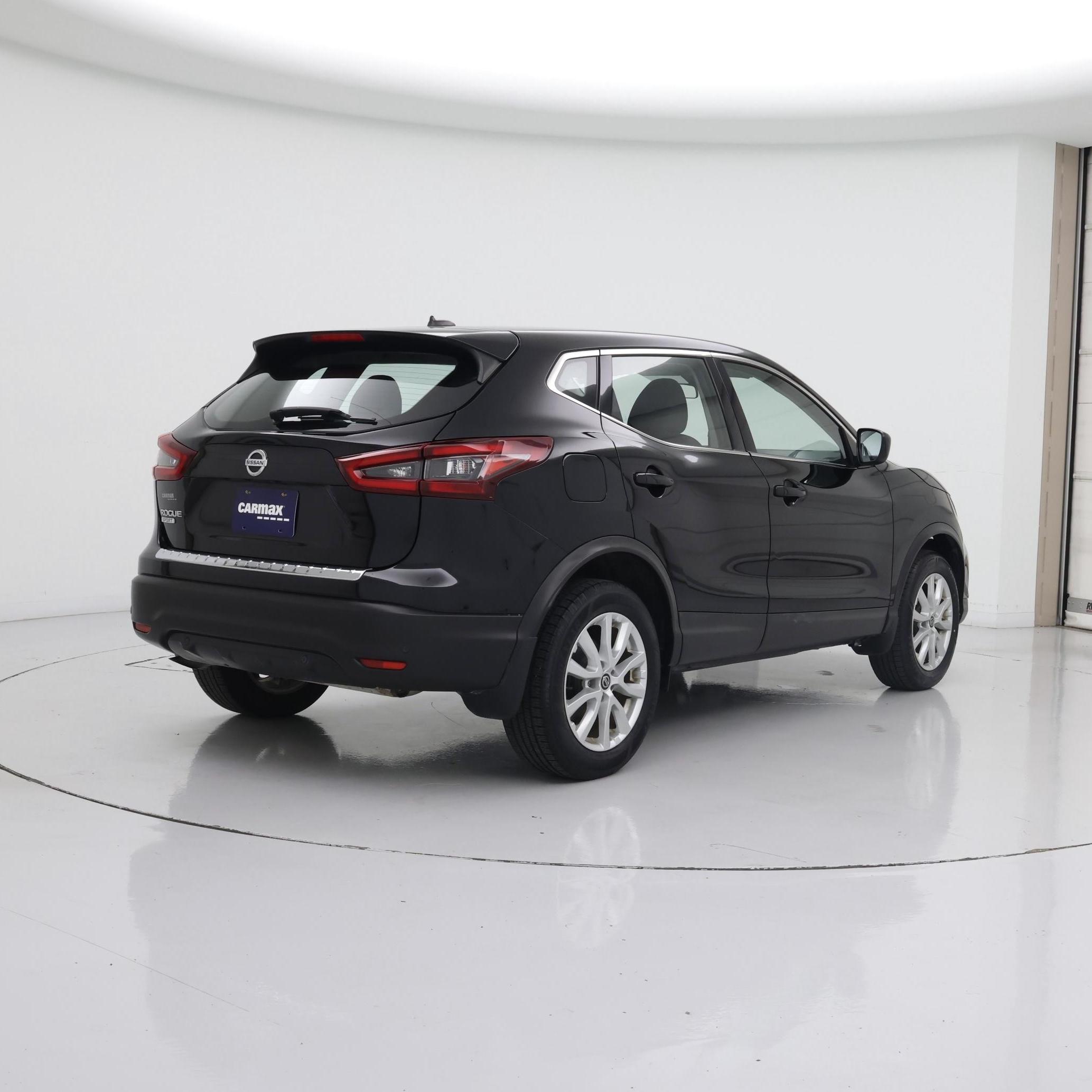 Thumbnail: 2020 Nissan Rogue Sport - 8