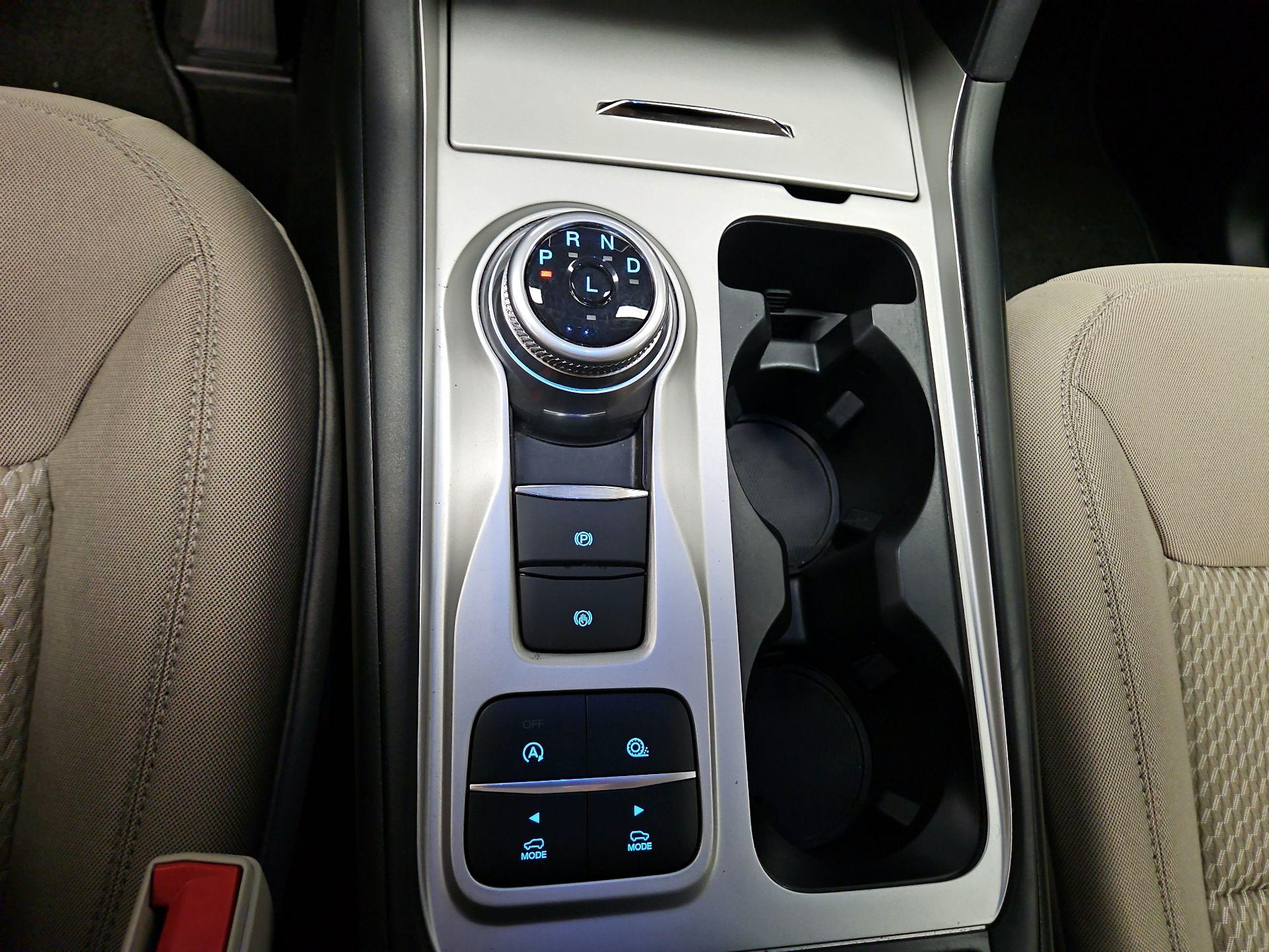 Thumbnail: 2021 Ford Explorer - 17