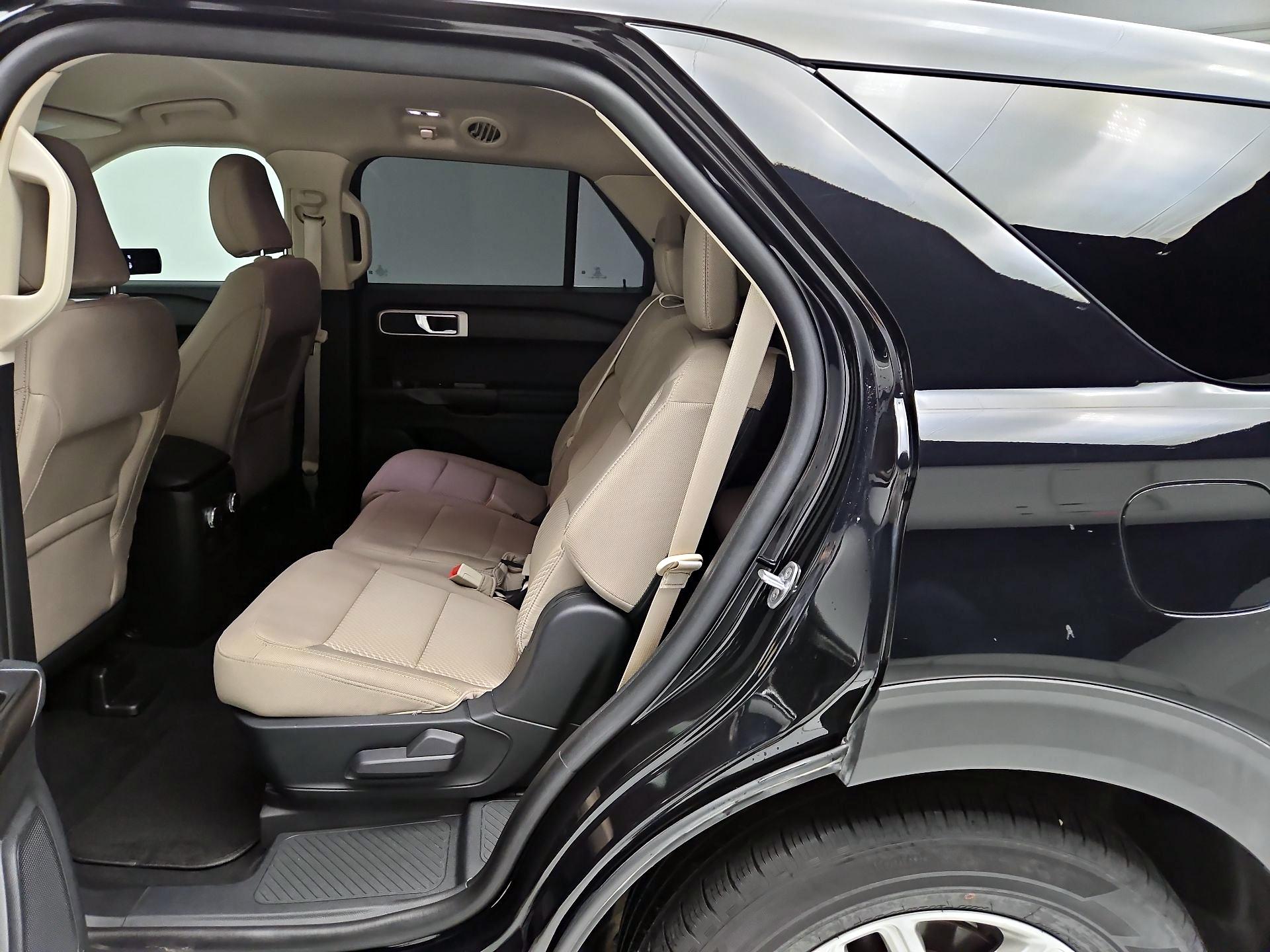 Thumbnail: 2021 Ford Explorer - 19