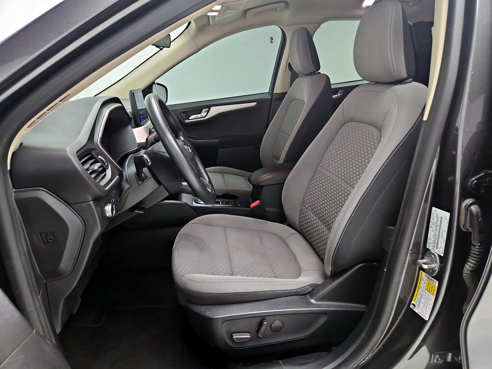 Thumbnail: 2020 Ford Escape - 11