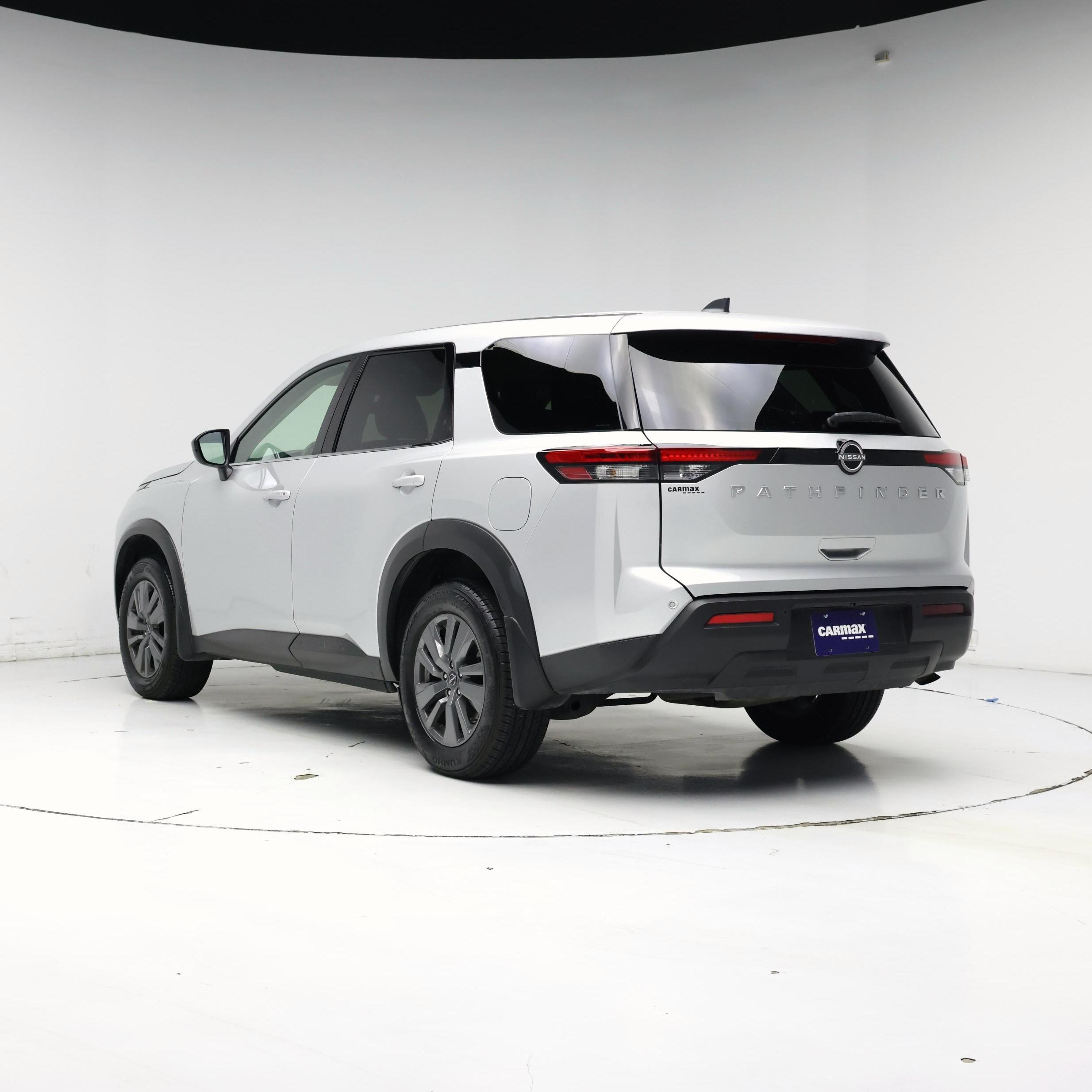 Thumbnail: 2024 Nissan Pathfinder - 2