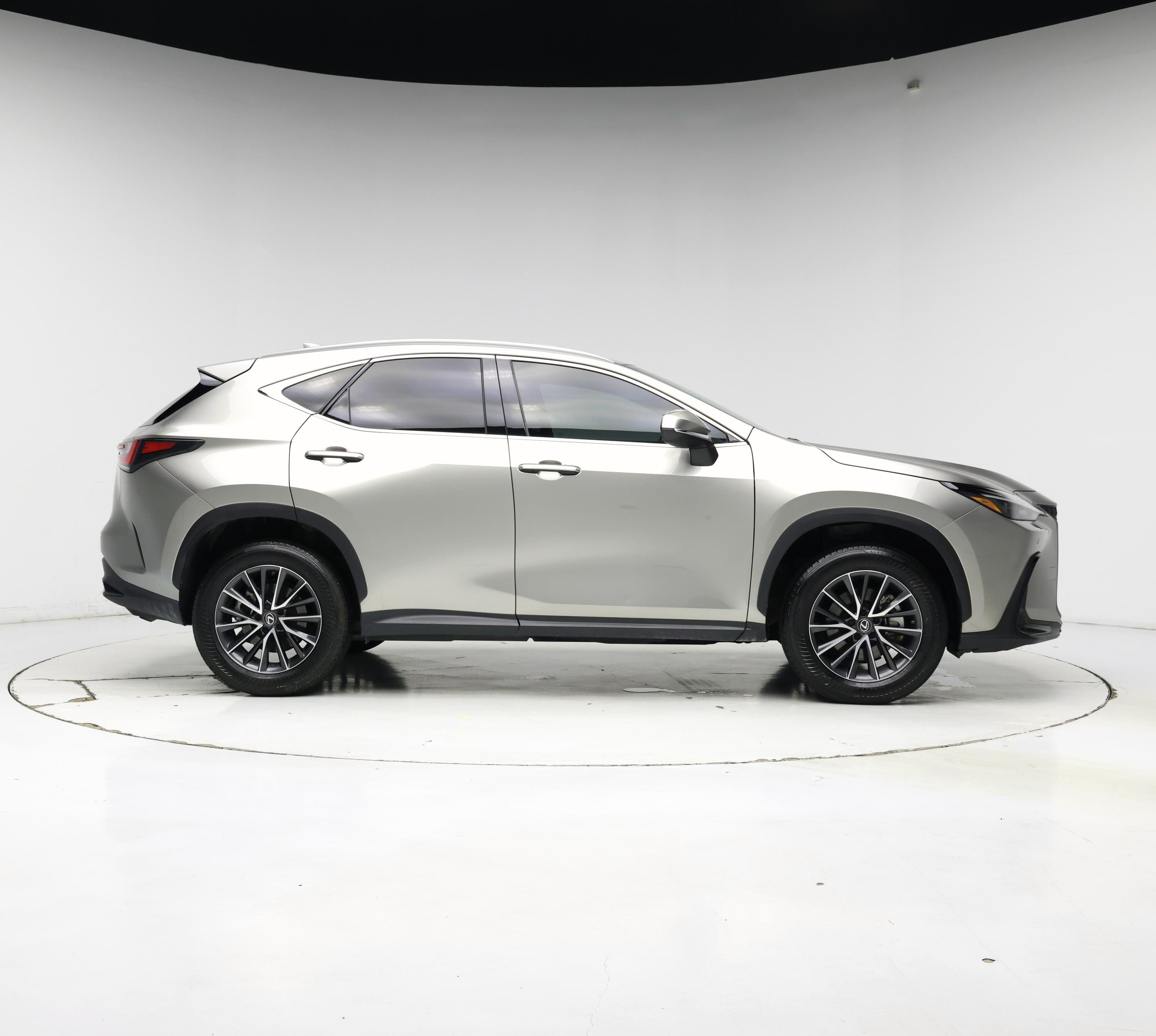 Thumbnail: 2023 Lexus NX - 7