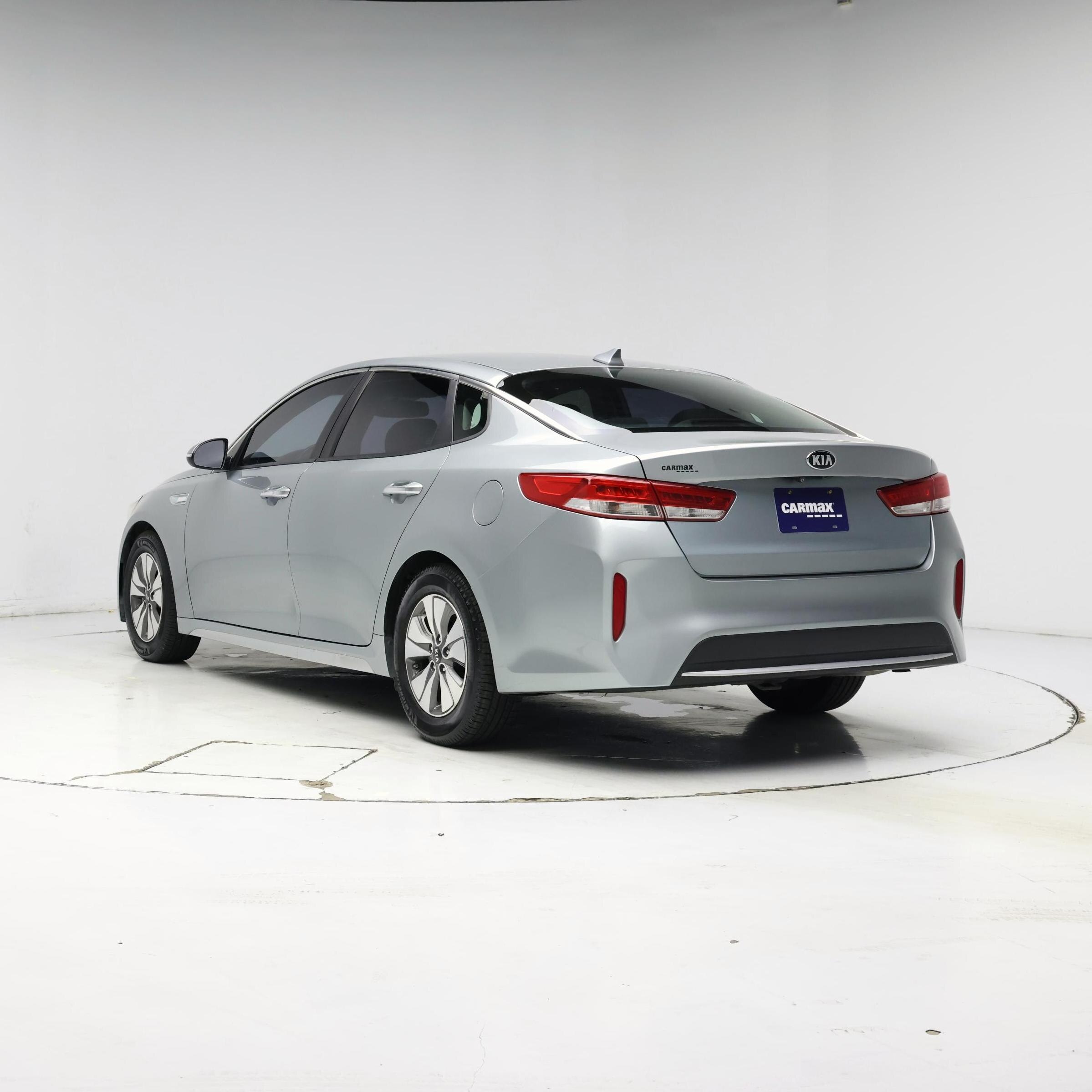 Thumbnail: 2017 Kia Optima - 2
