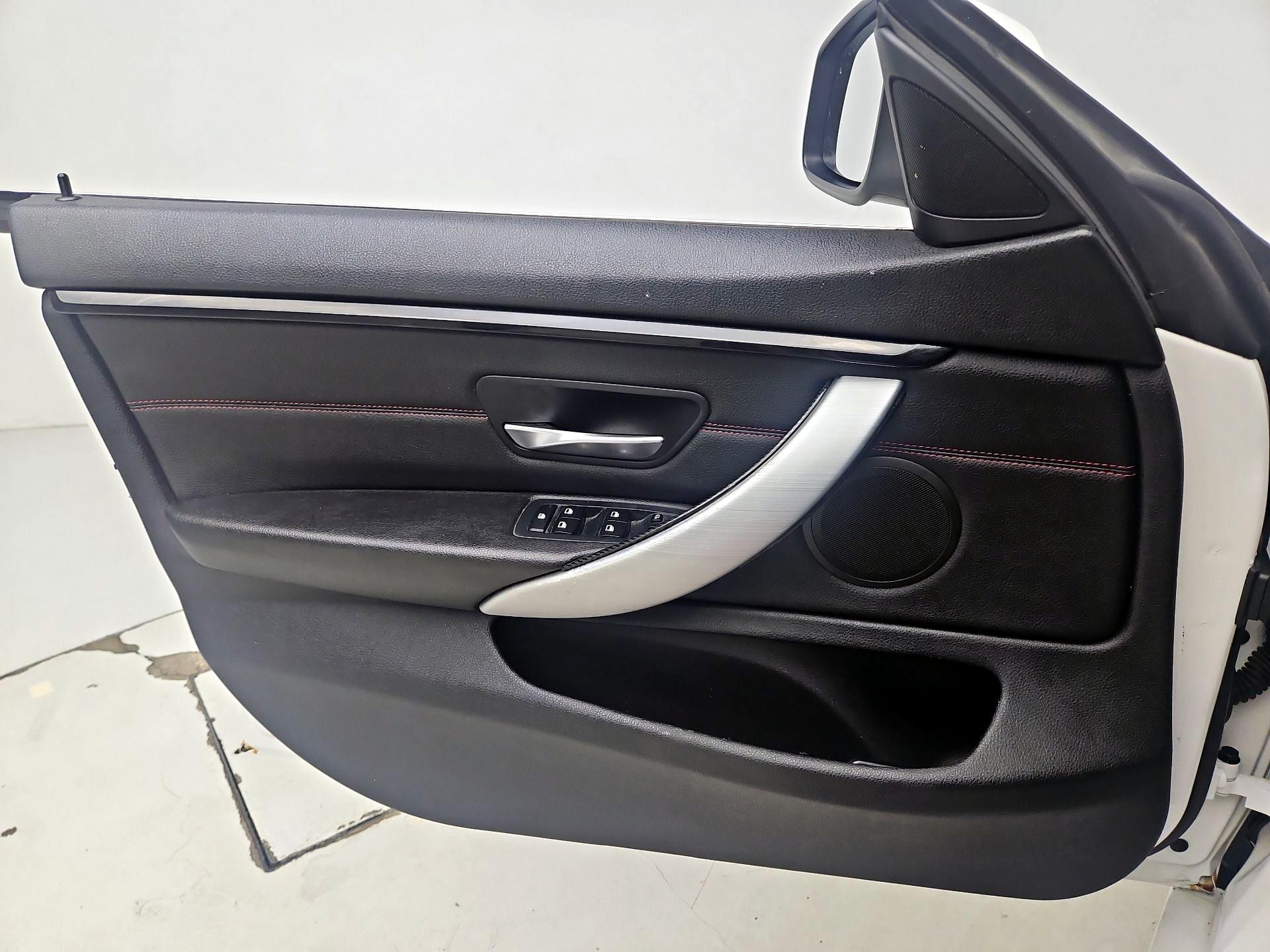 Thumbnail: 2016 BMW 4 Series - 12