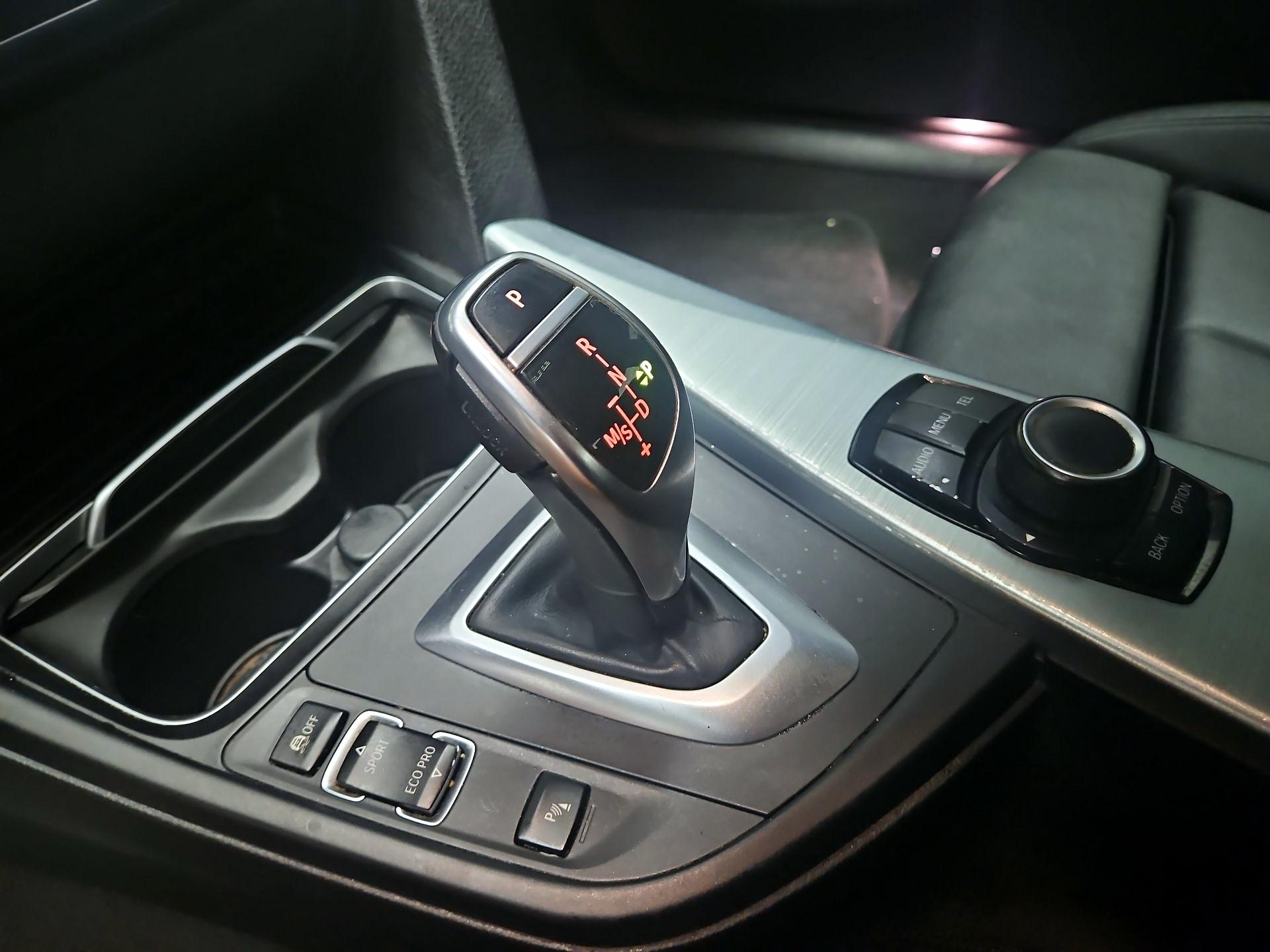 Thumbnail: 2016 BMW 4 Series - 17